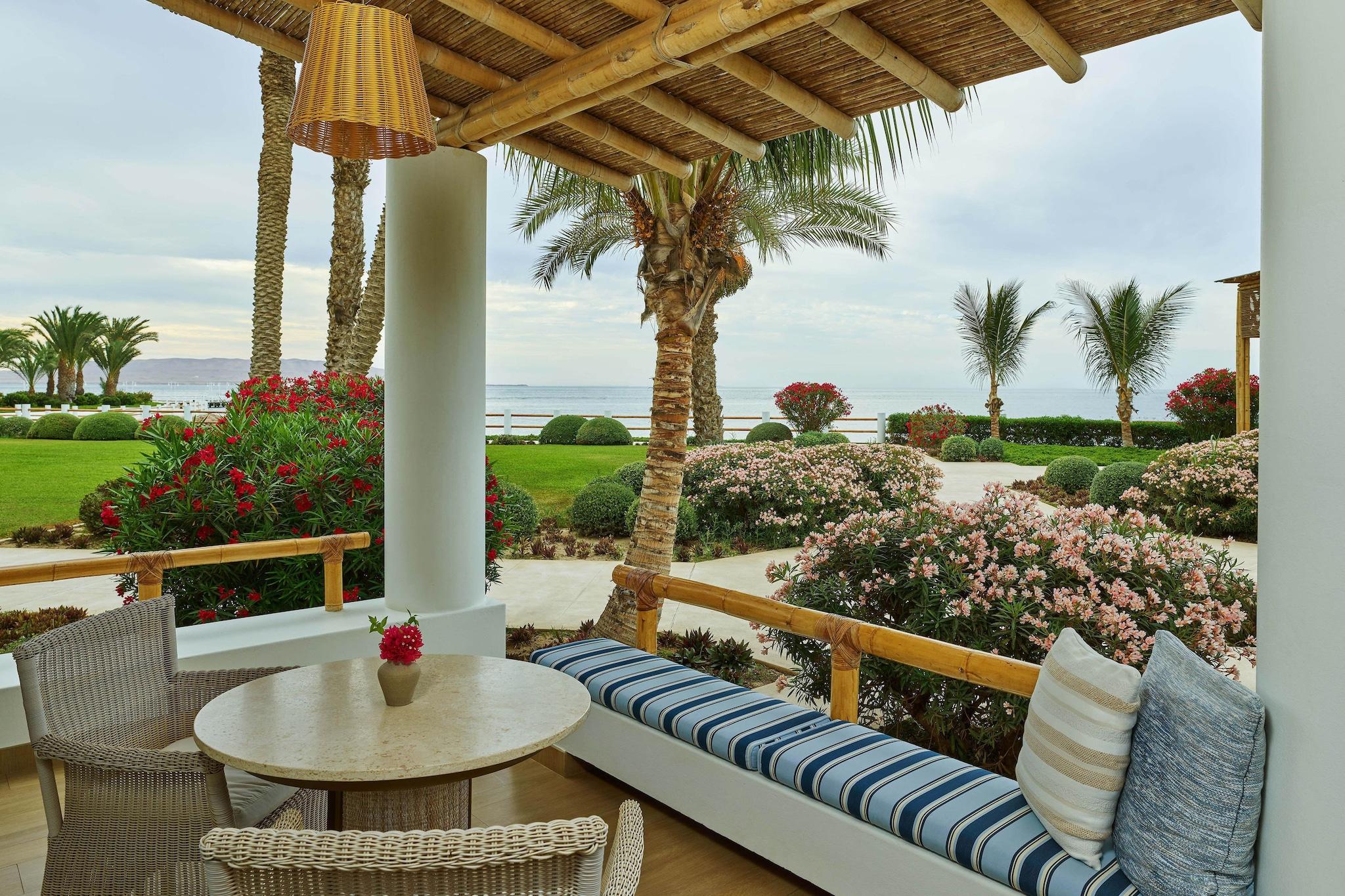 Double Deluxe Ocean Front