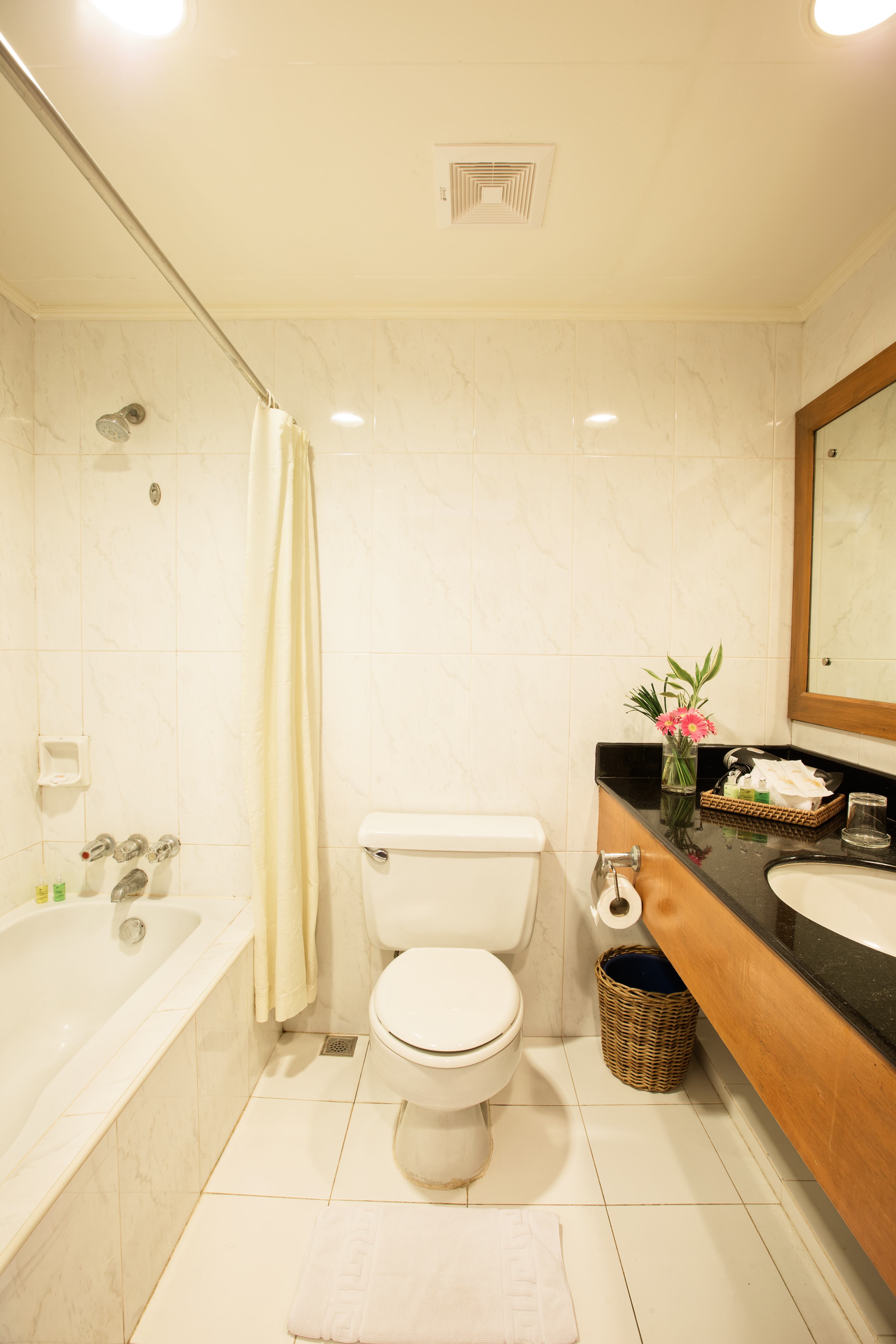 Double or Twin Deluxe