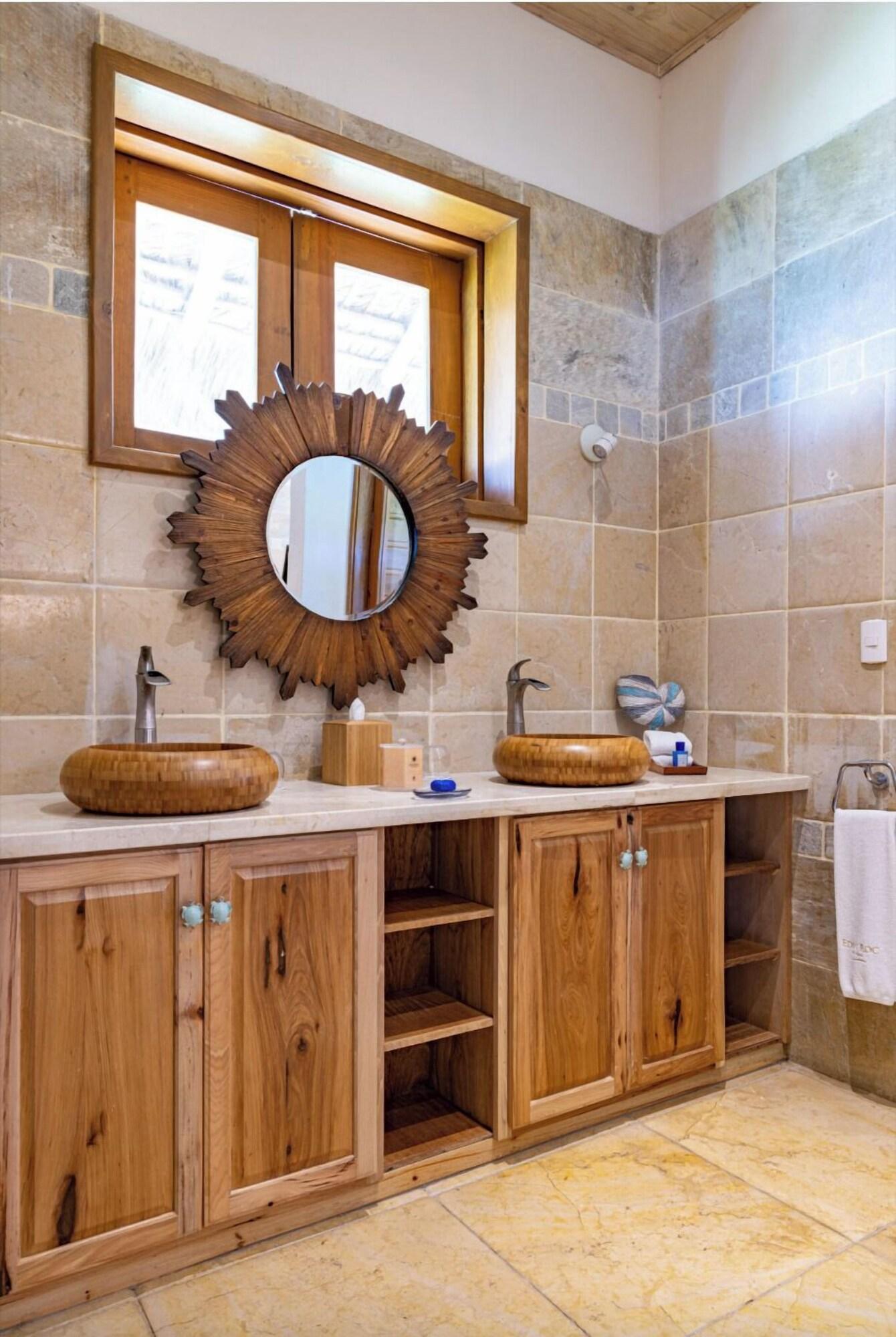 Bungalow Ocean Front