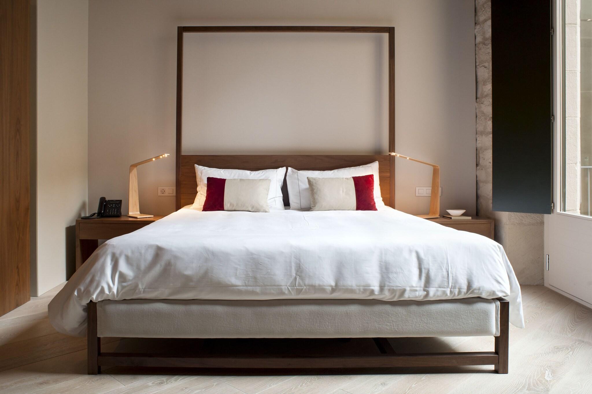 Double Superior Queen Bed