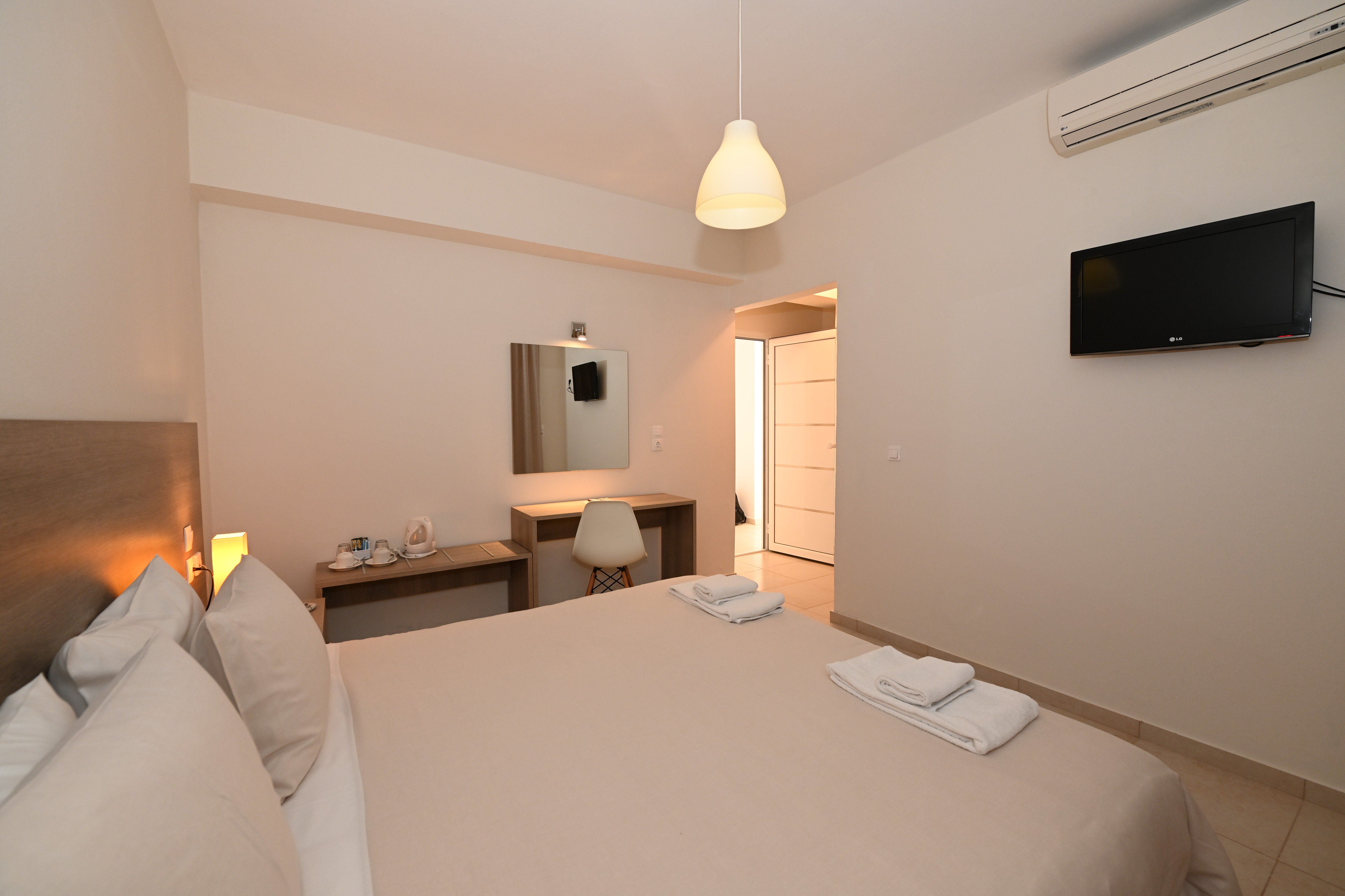 Double or Twin Standard