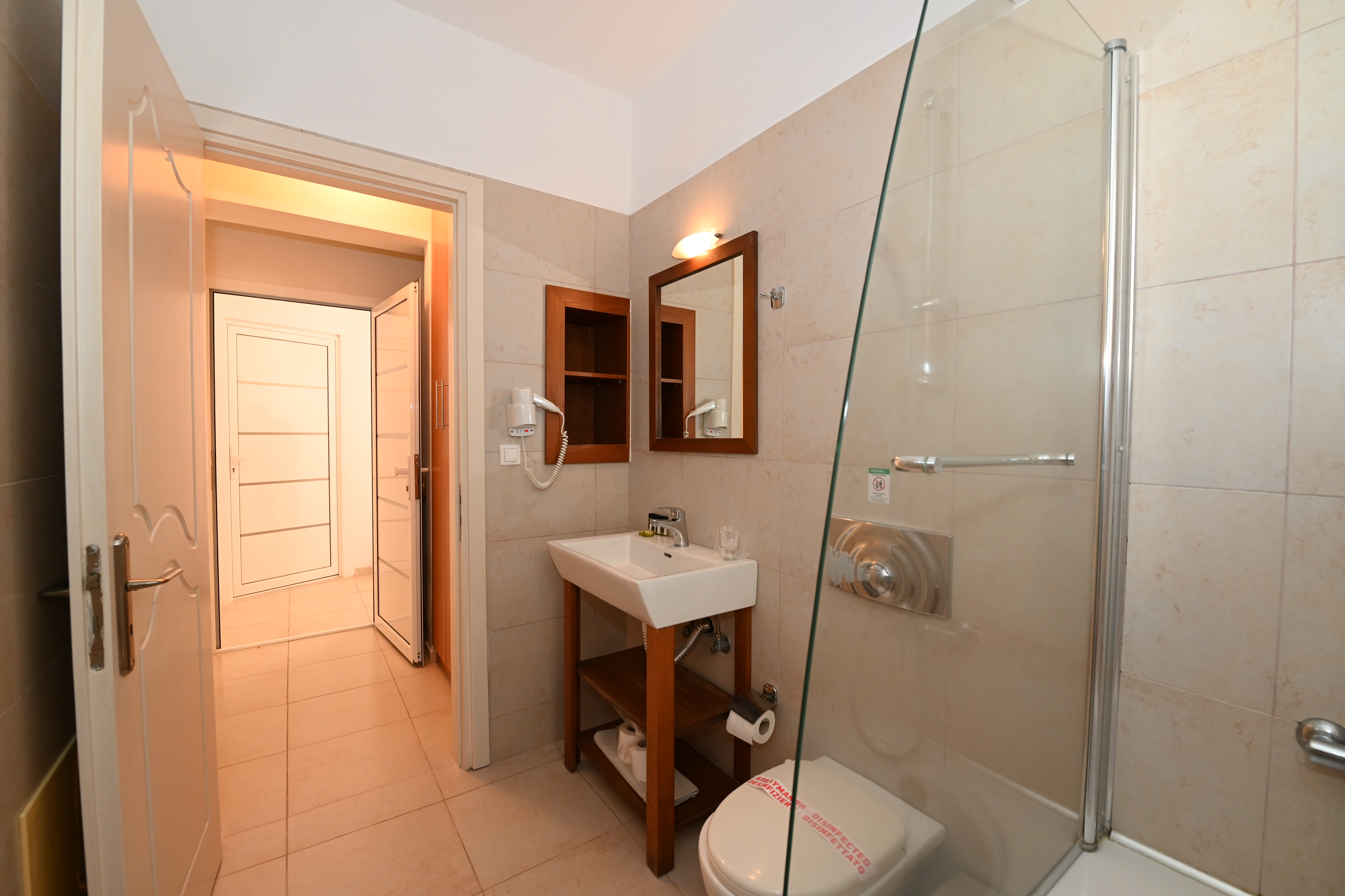 Double or Twin Standard