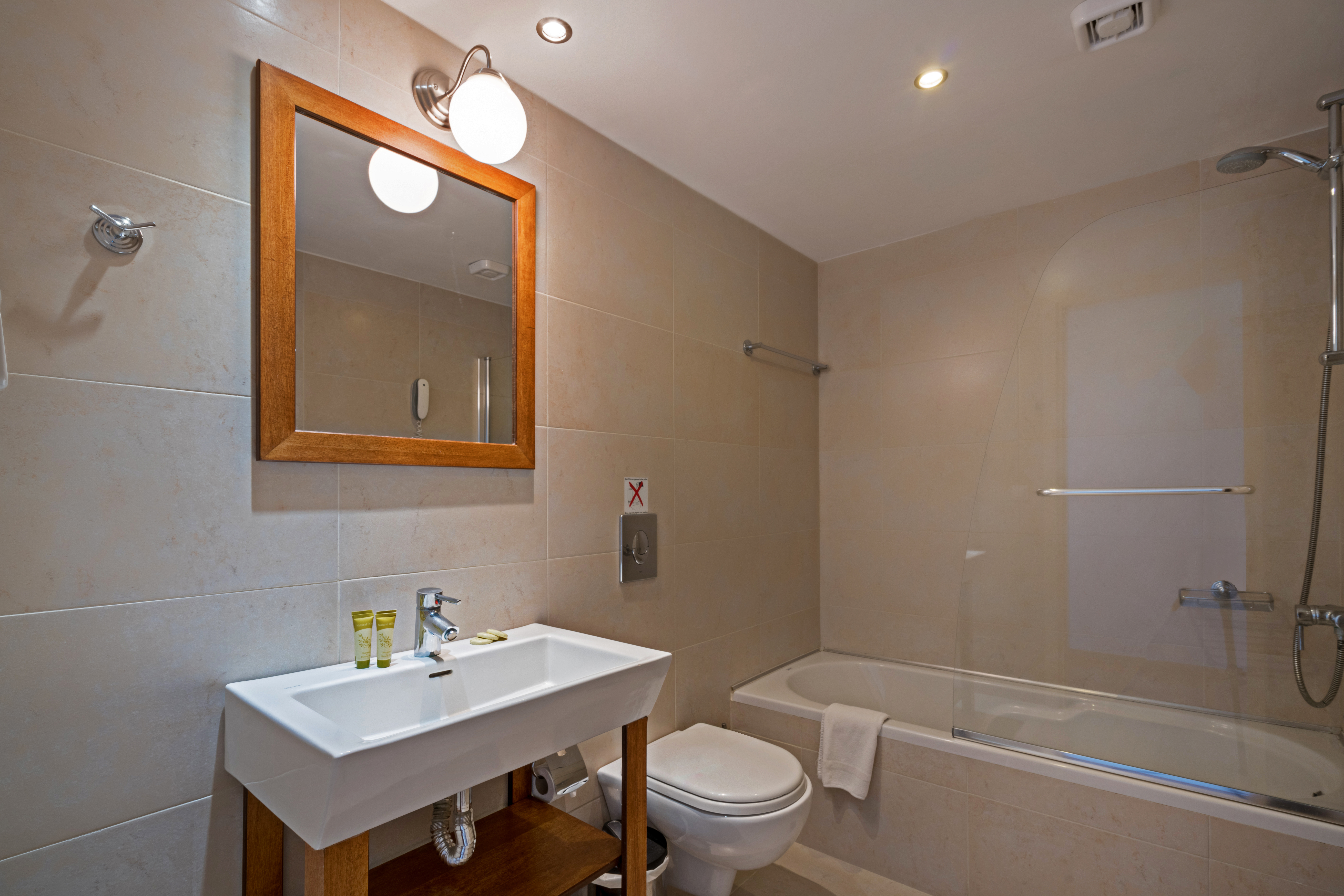 Junior Suite Standard