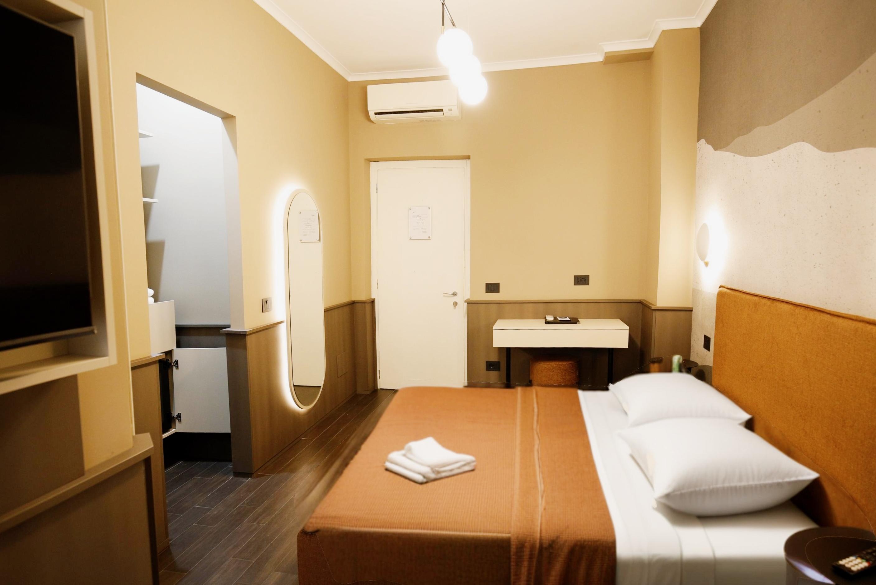 Double or Twin Annex