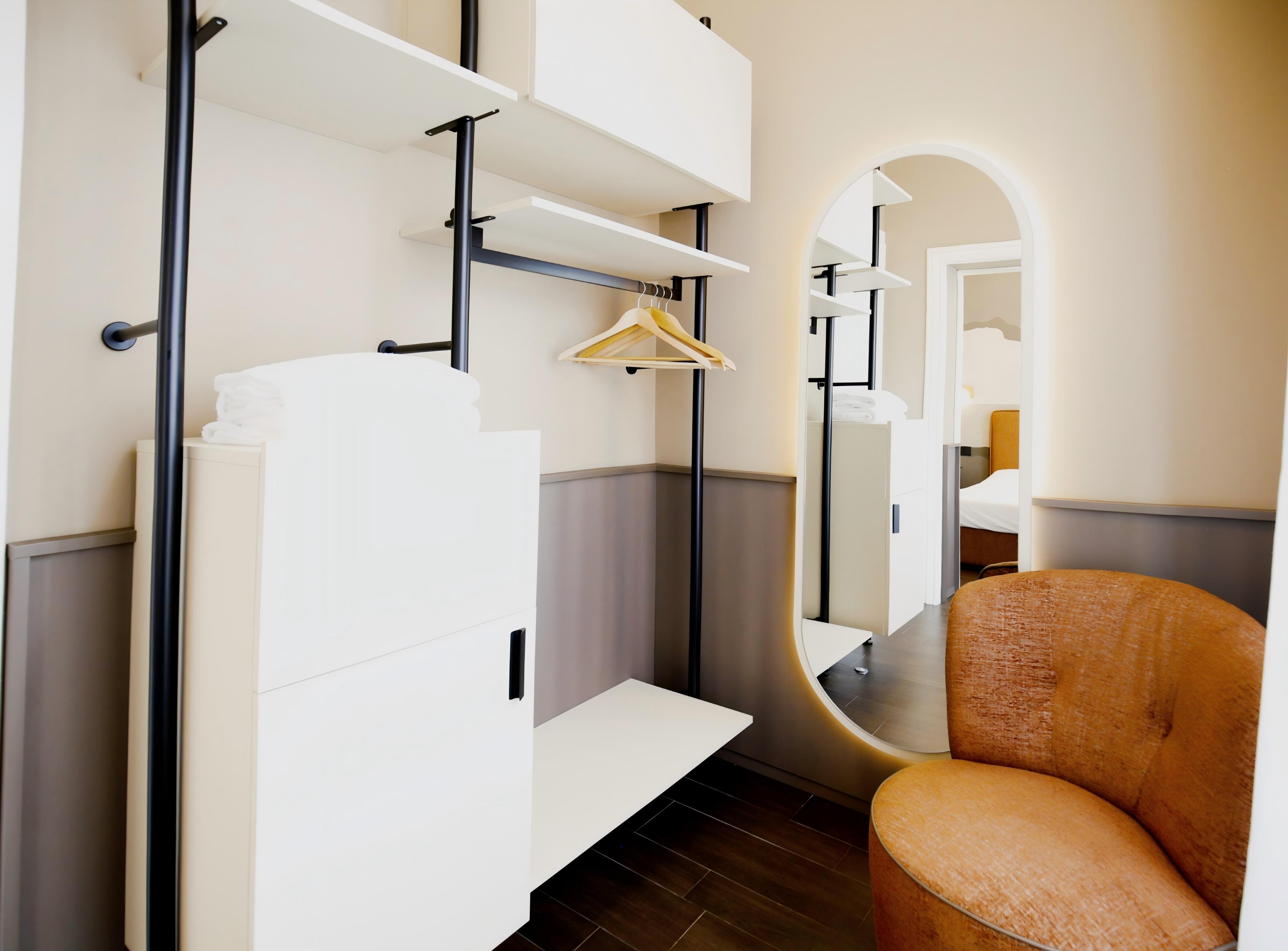 Double or Twin Annex