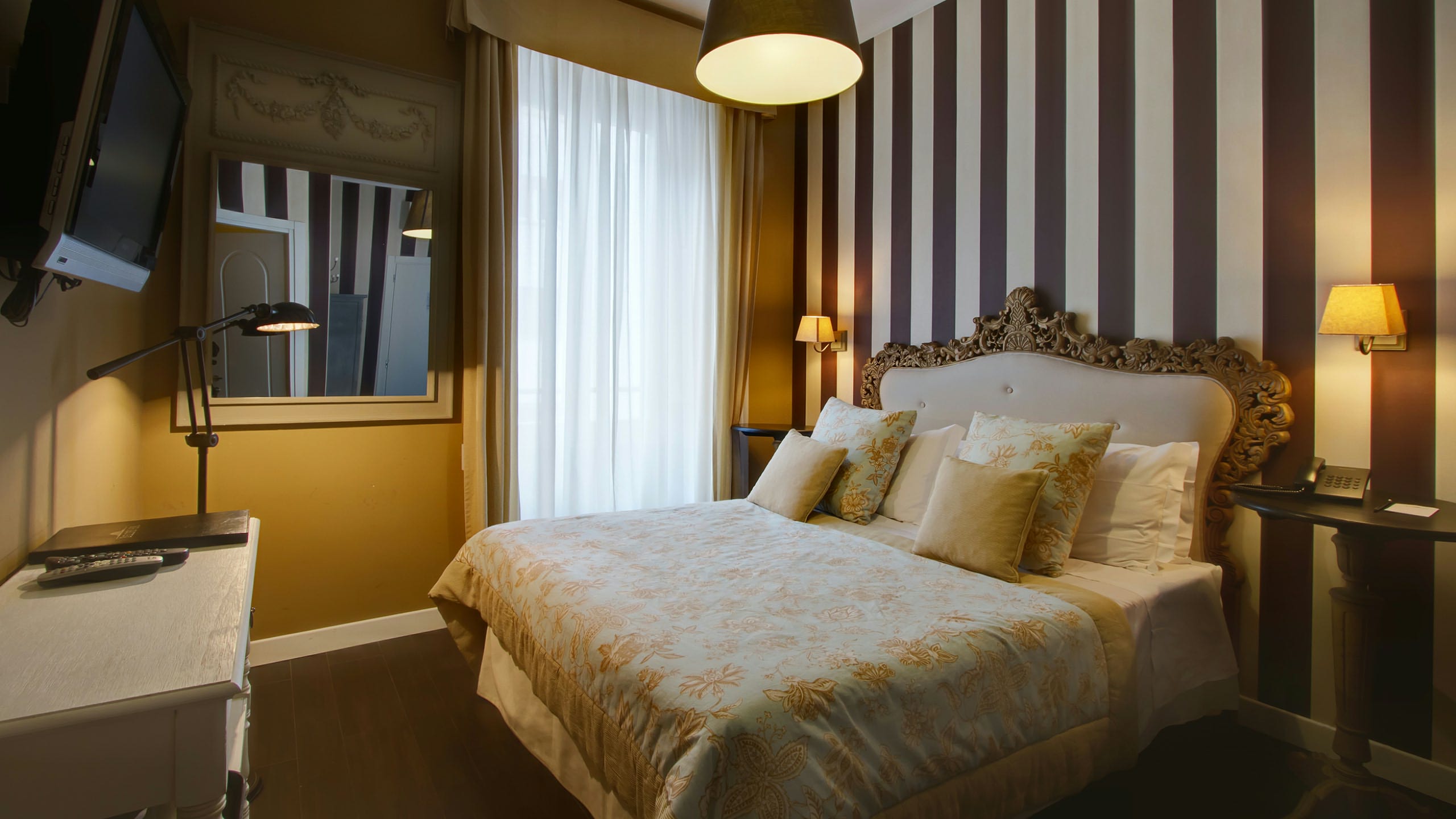 Double or Twin Annex