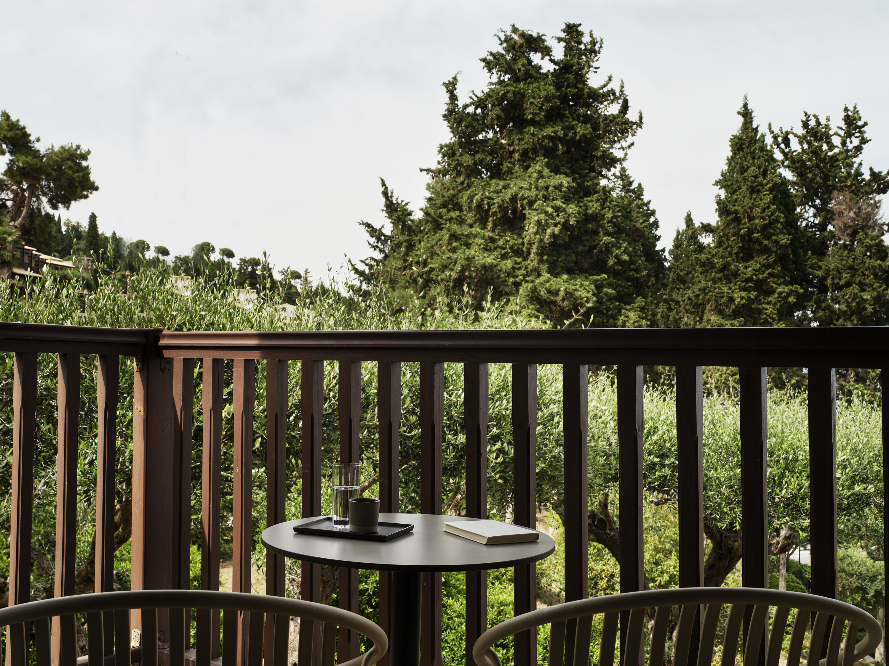 Bungalow Garden View