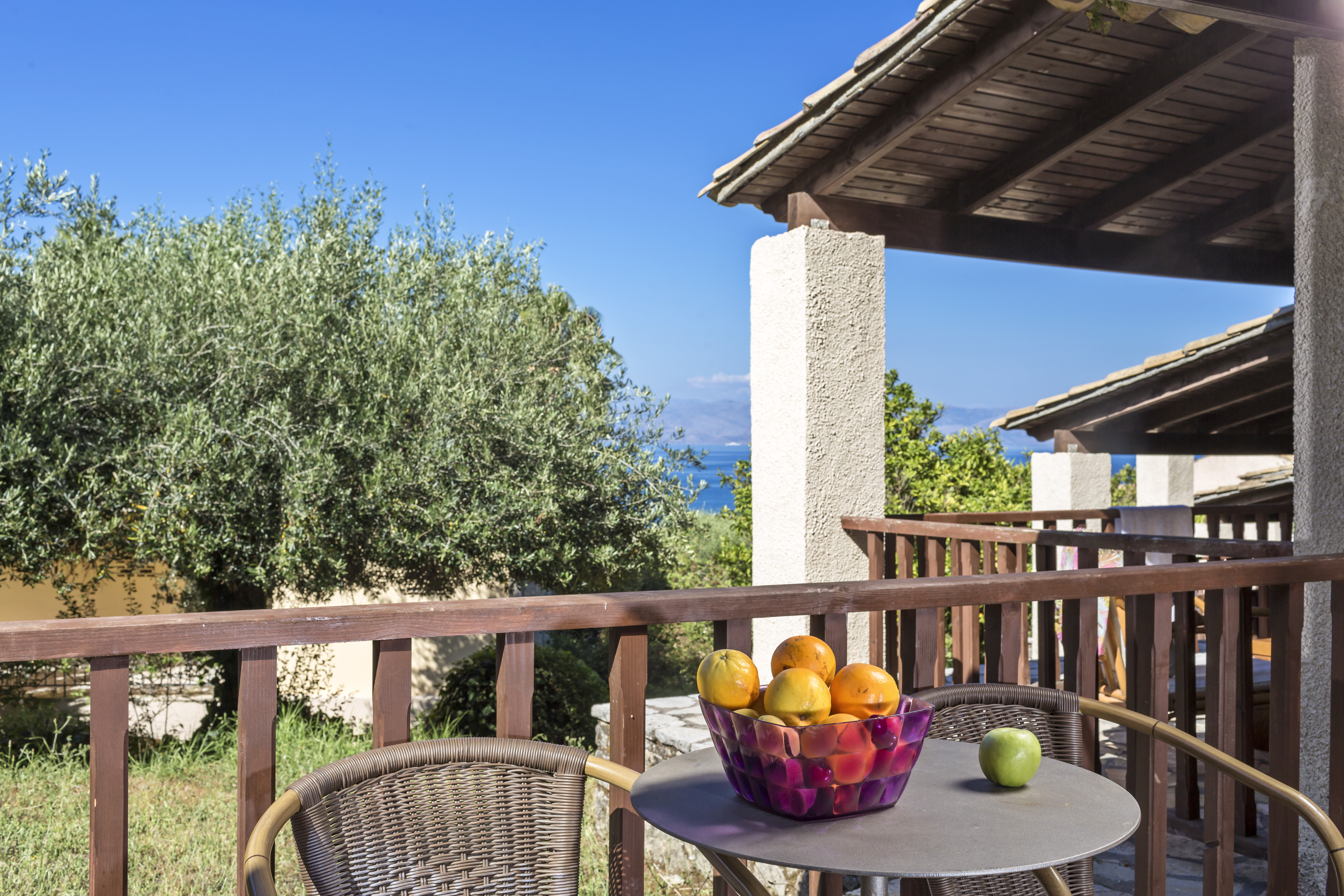 Bungalow Garden View