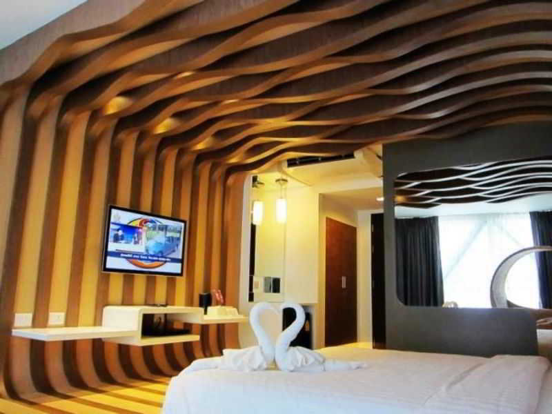 Double Superior King Bed