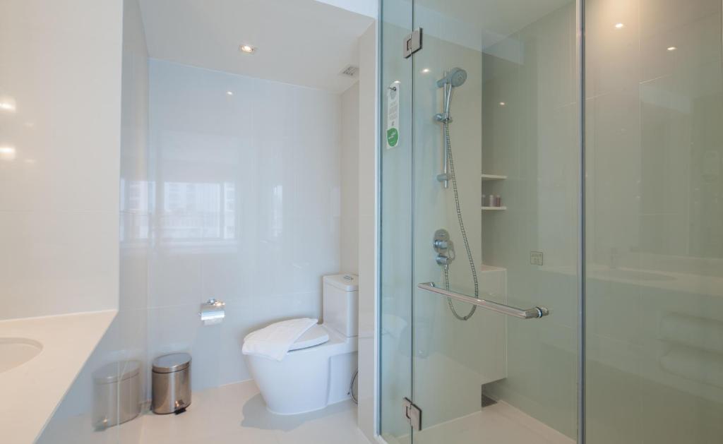 Double Superior Queen Bed