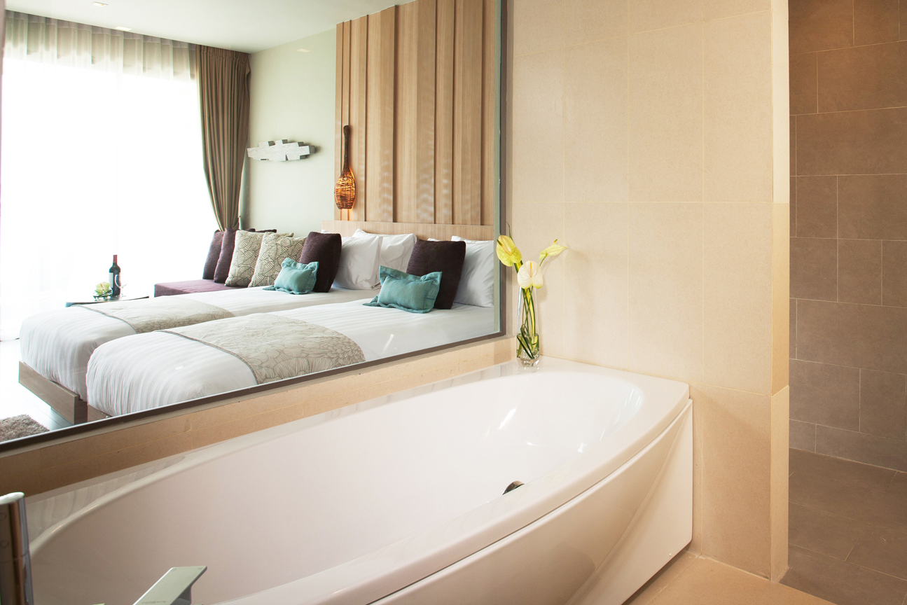 Double or Twin Deluxe Sea View