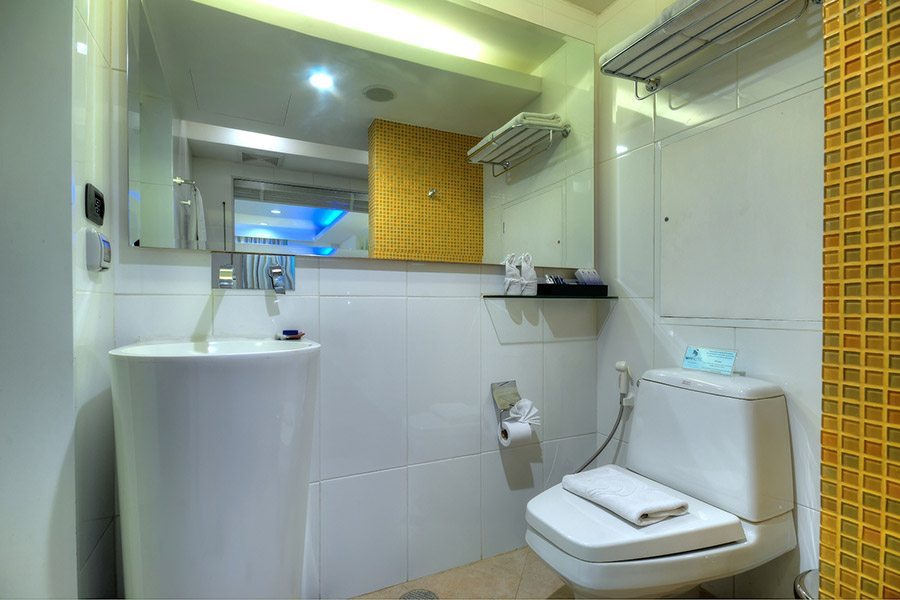 Double or Twin Deluxe