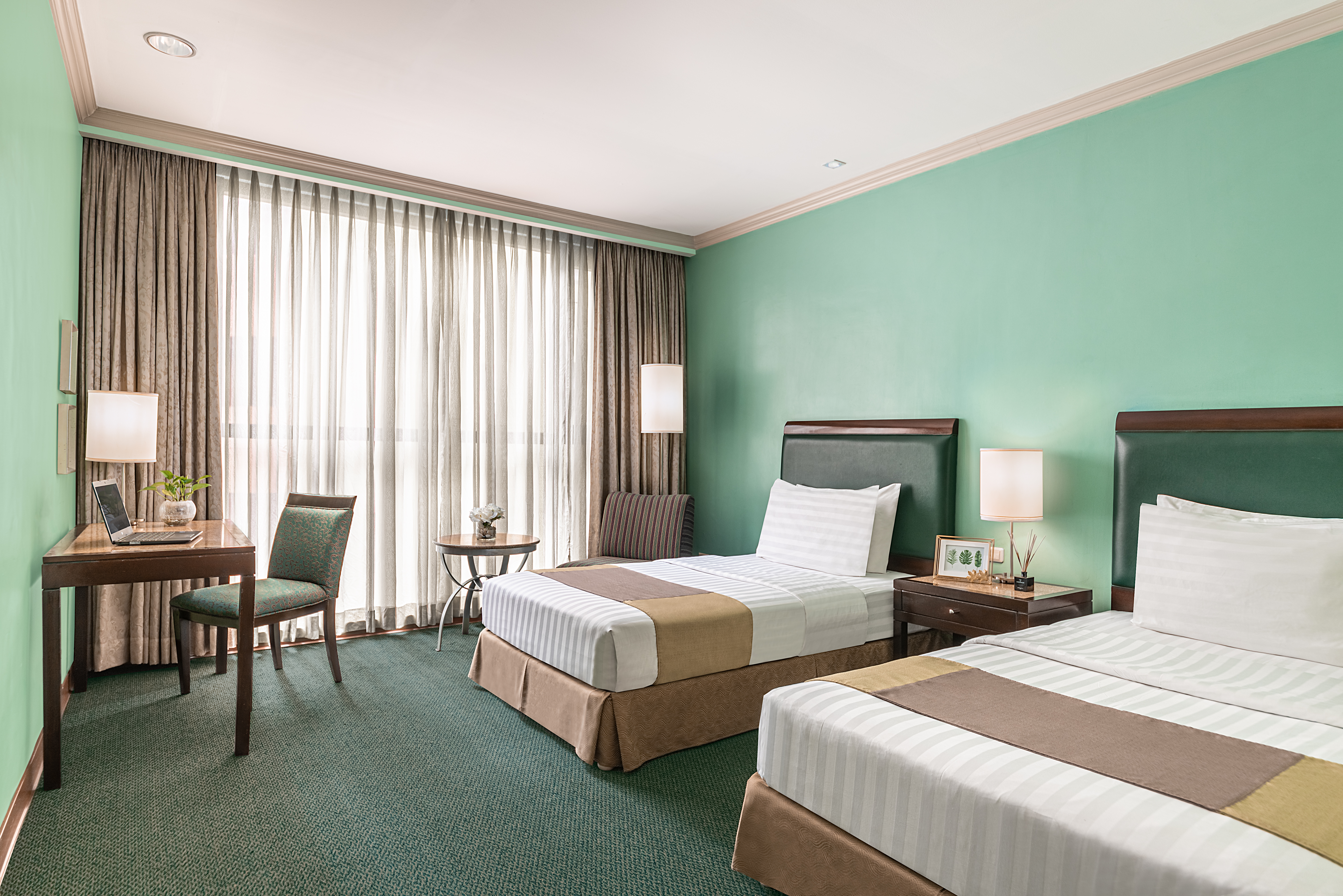 Double or Twin Deluxe