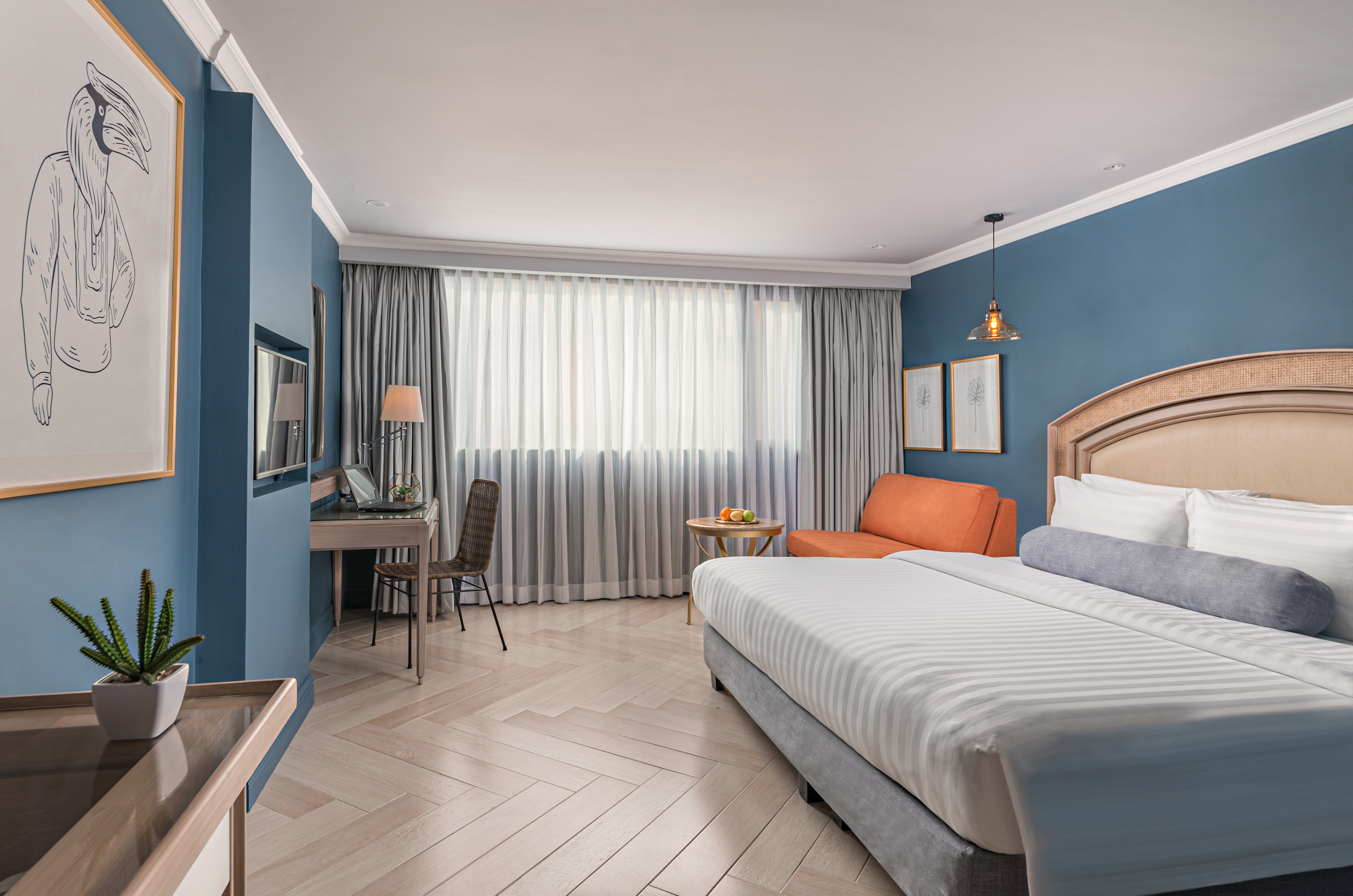 Double Deluxe King Bed