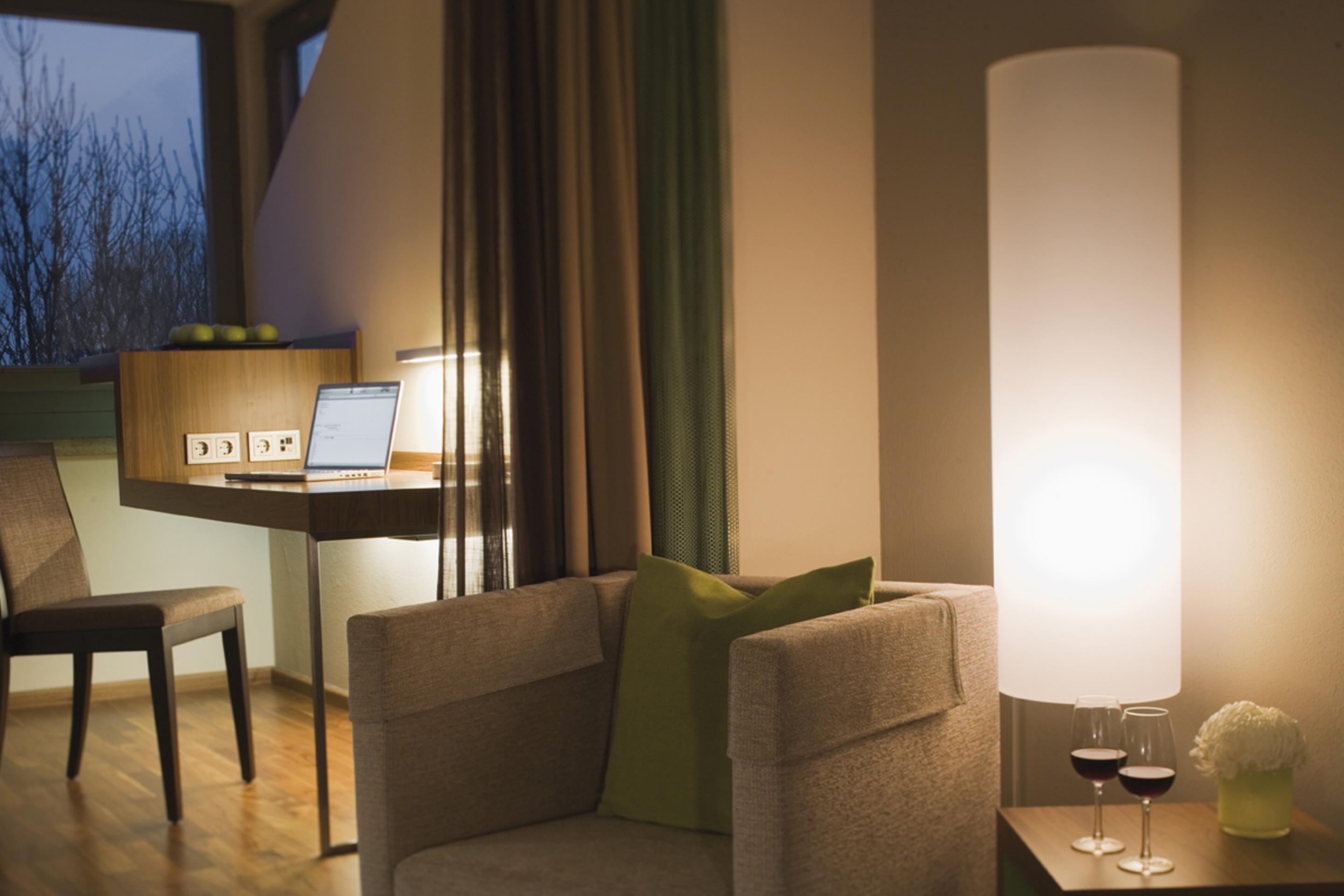 Room Premium King Bed