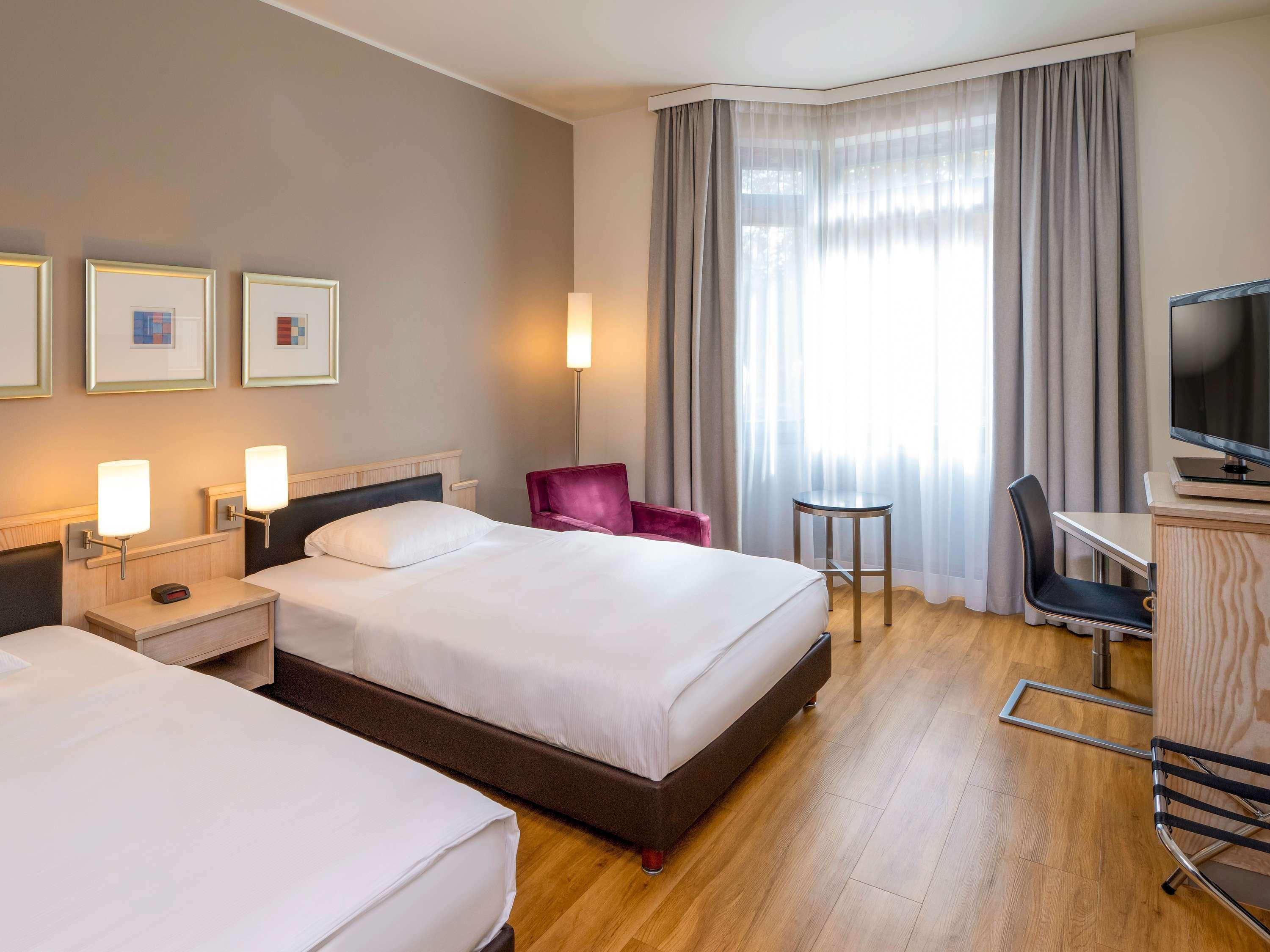 Family Room Connecting Room