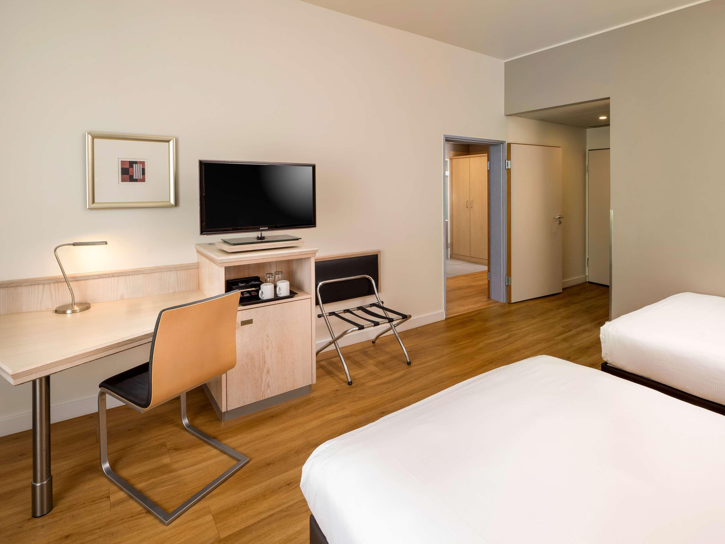 Family Room Connecting Room