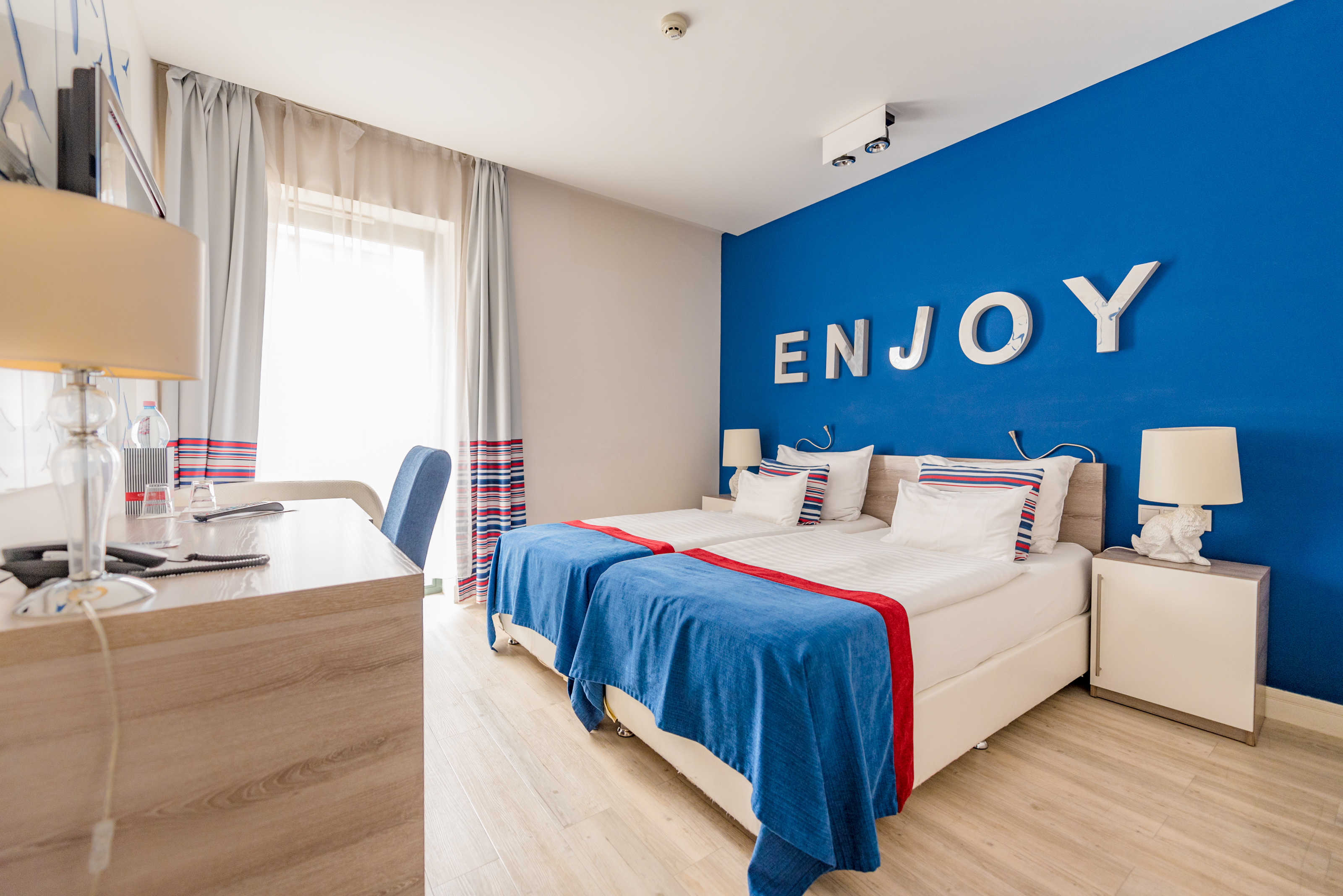 Double or Twin Standard