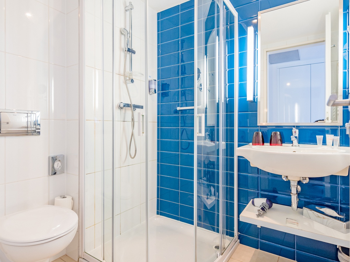 Double or Twin Executive