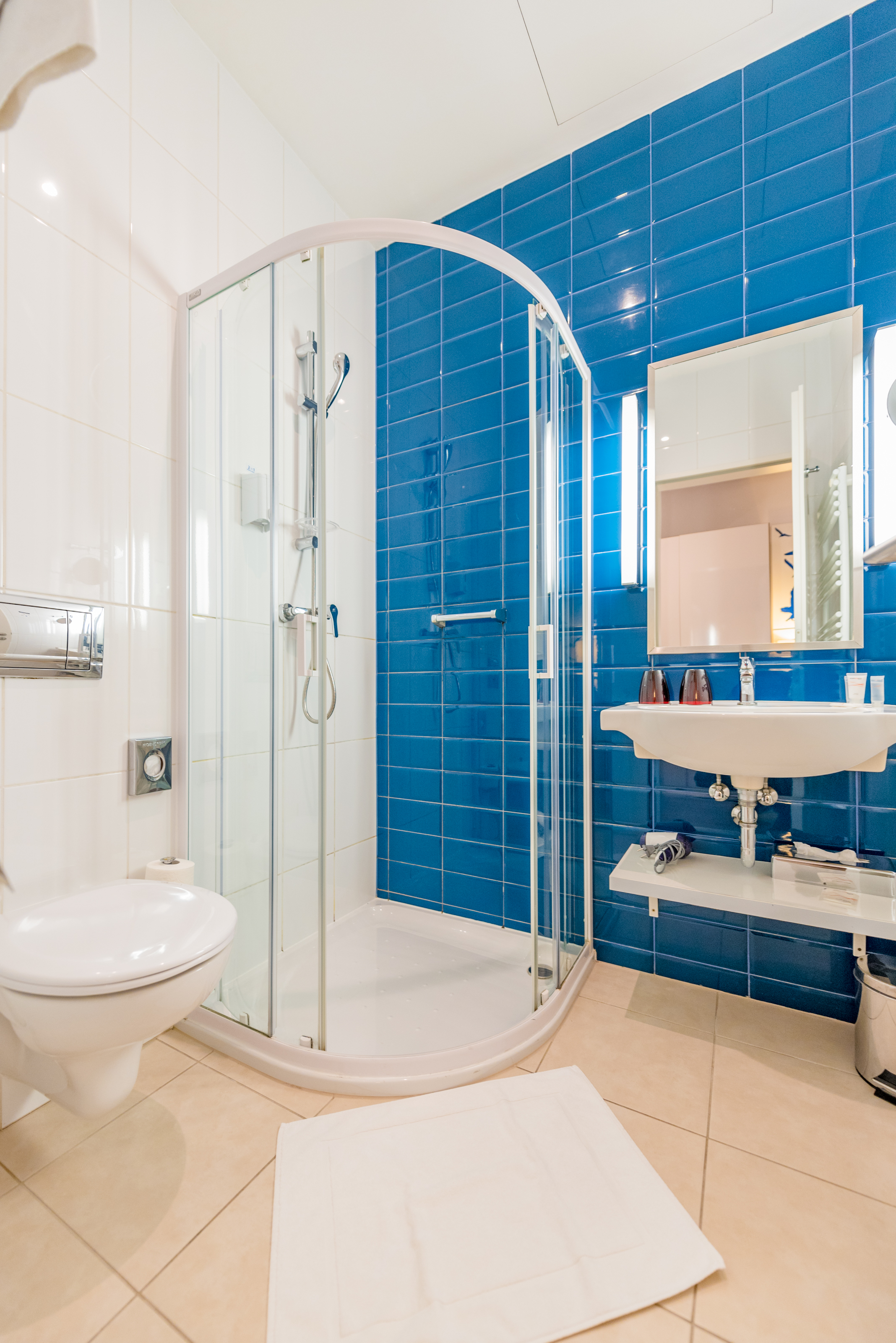 Family Room Connecting Room