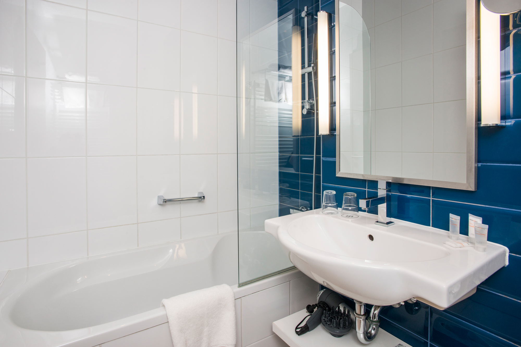 Family Room Connecting Room