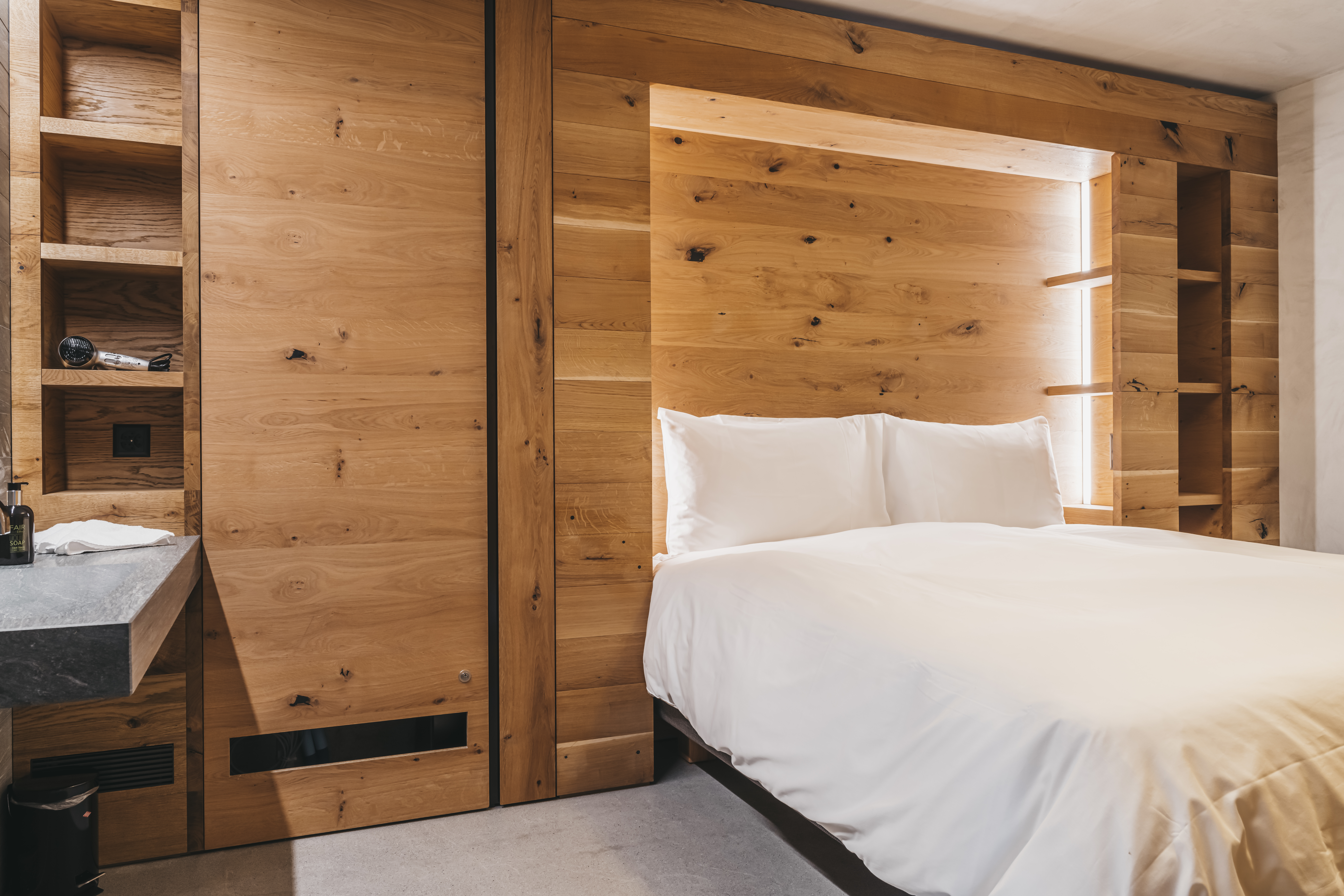 Studio Garden View One Bedroom