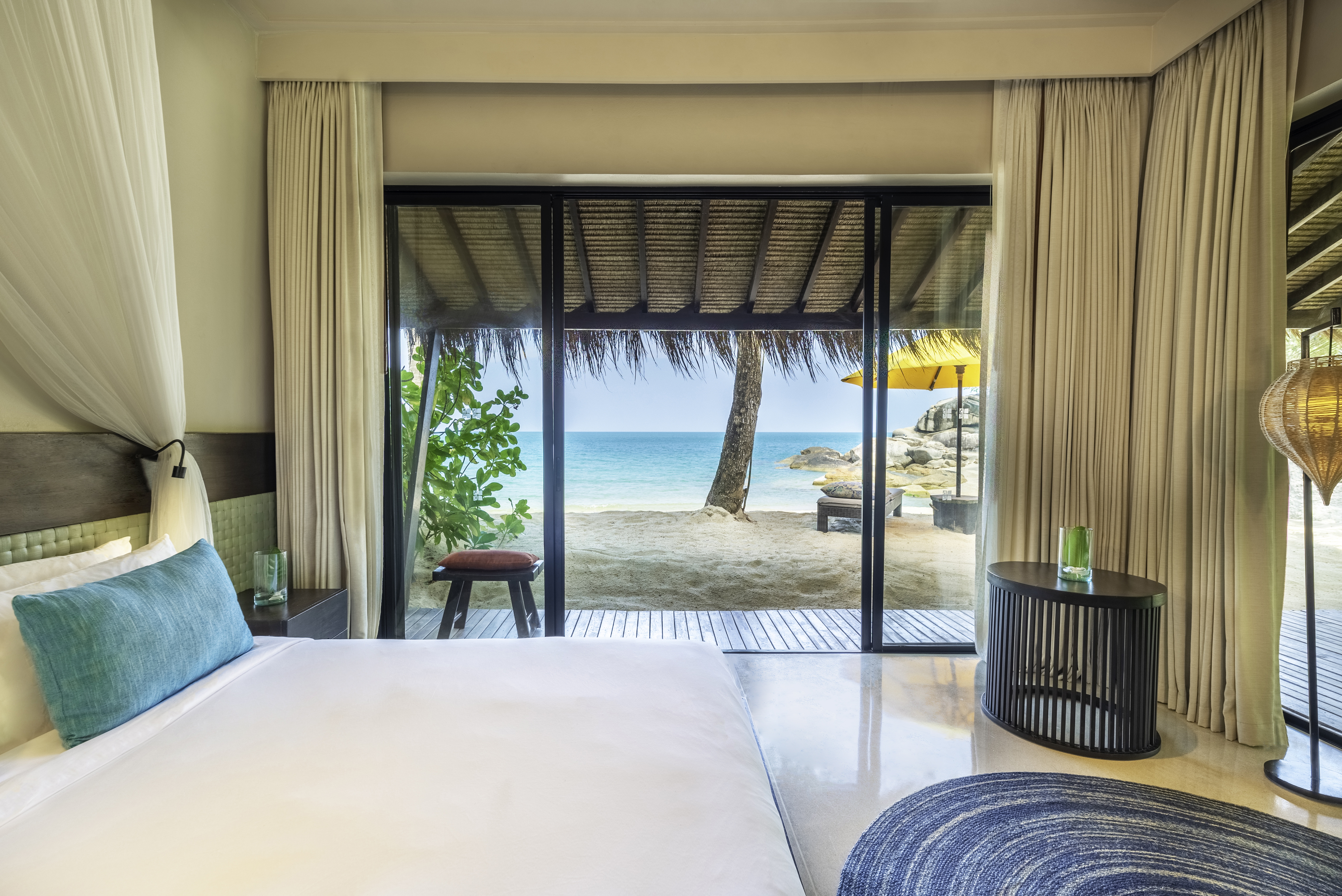 Double Deluxe One Bed