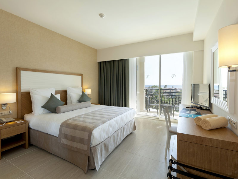 Family Room Connecting Room