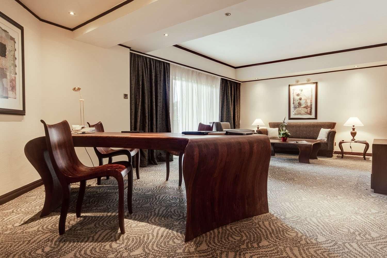 Suite Executive Capacity 2