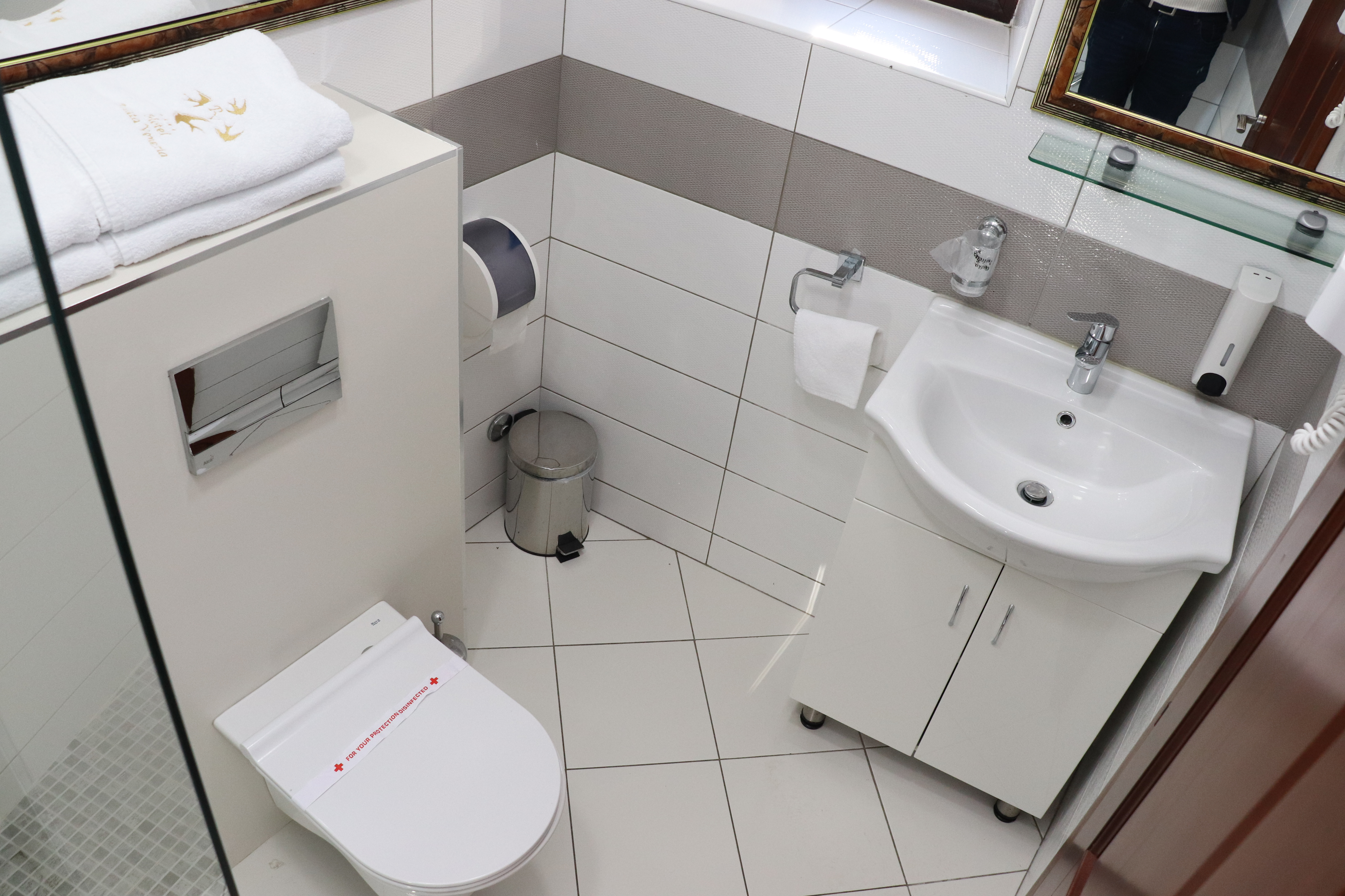 Apartment Two Bedrooms One Bathroom