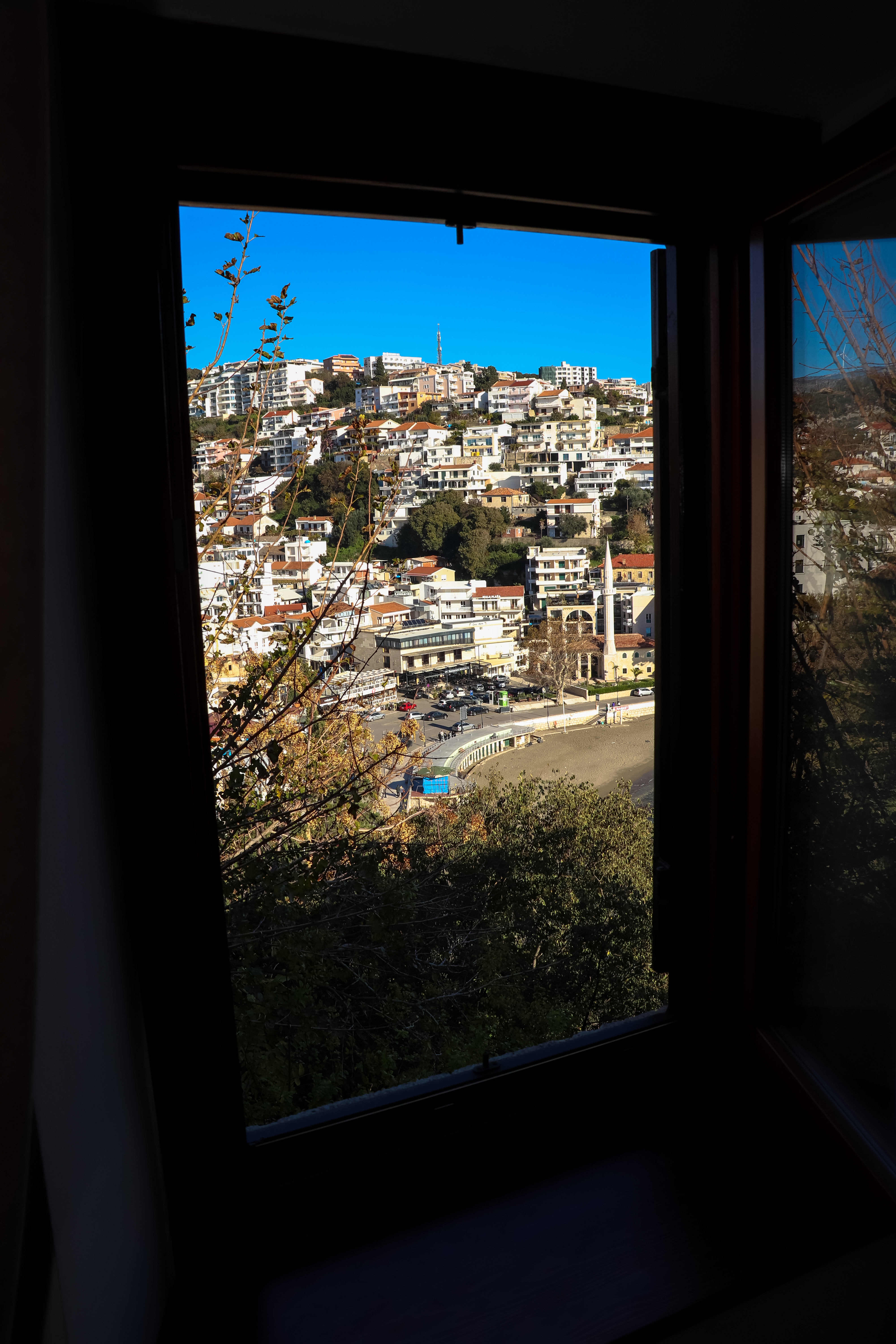 Apartment Two Bedrooms One Bathroom