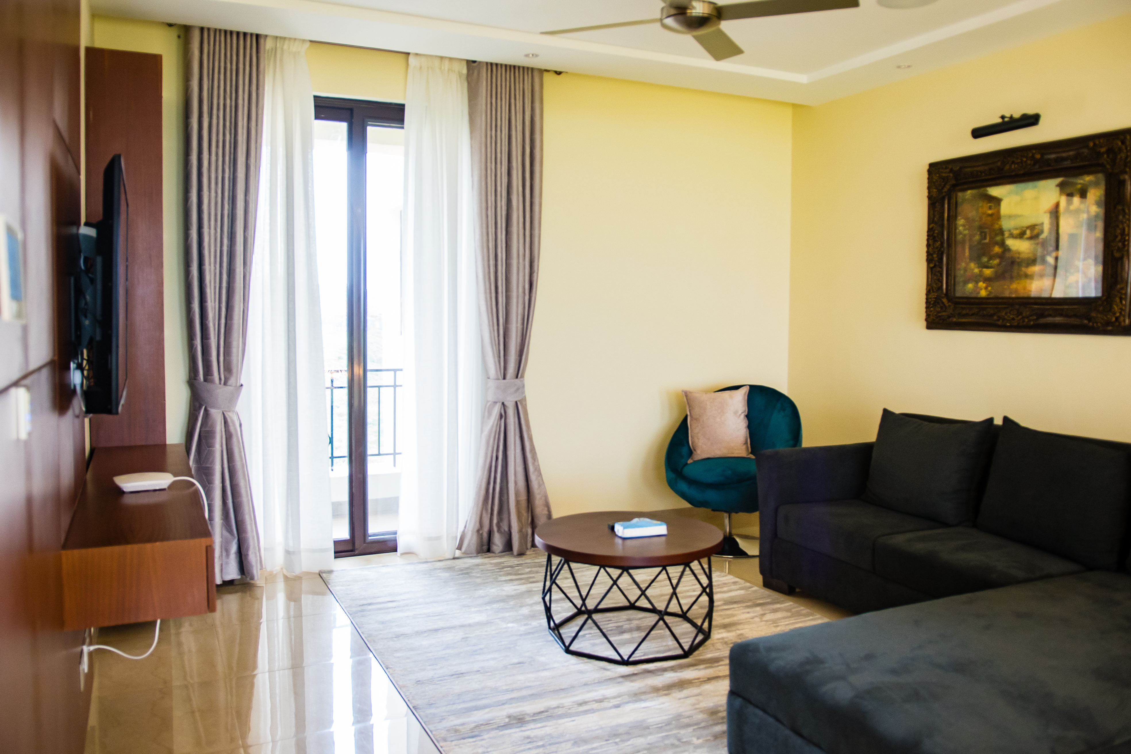 Apartment Three Bedrooms with Air Conditioning