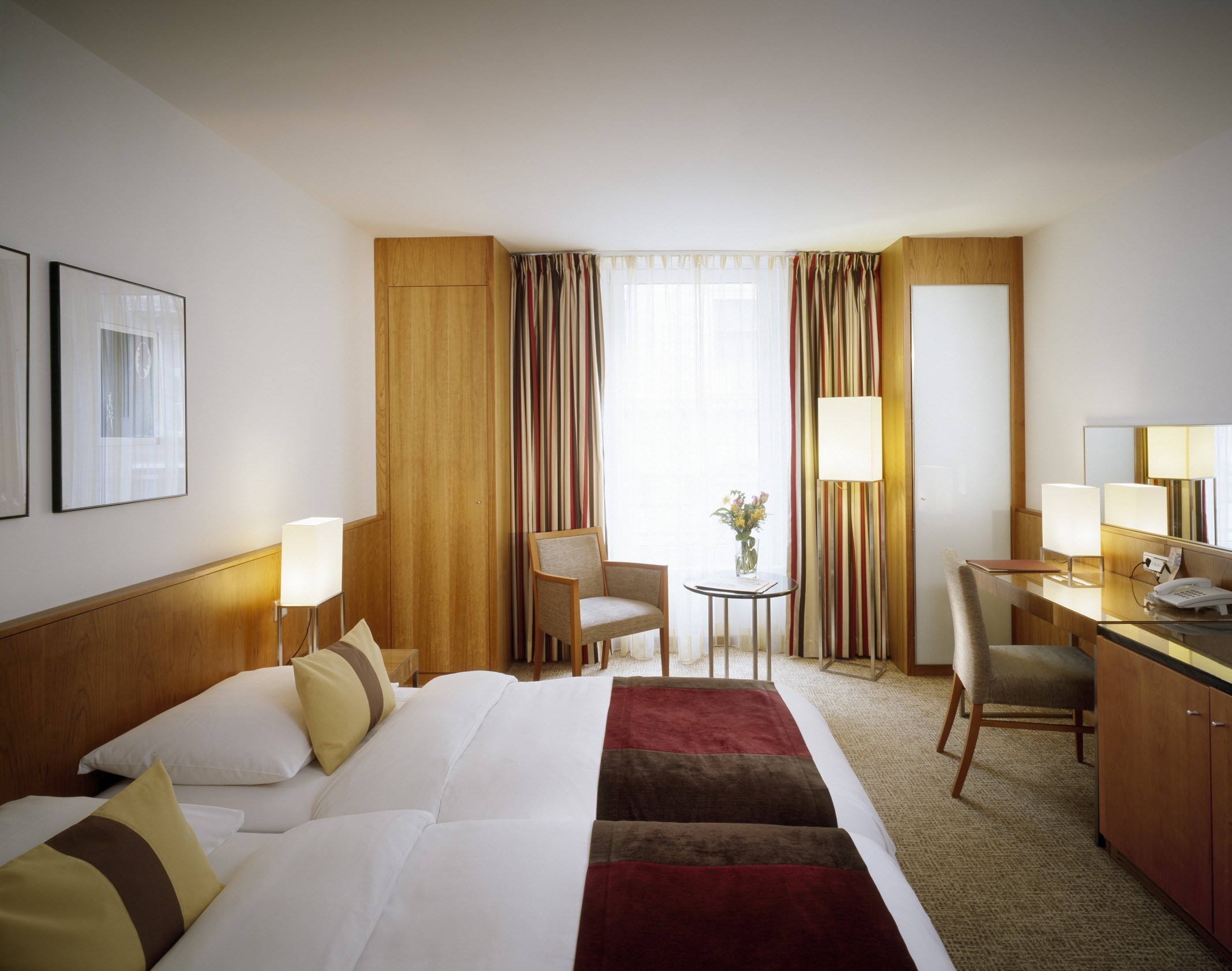 Double or Twin Standard