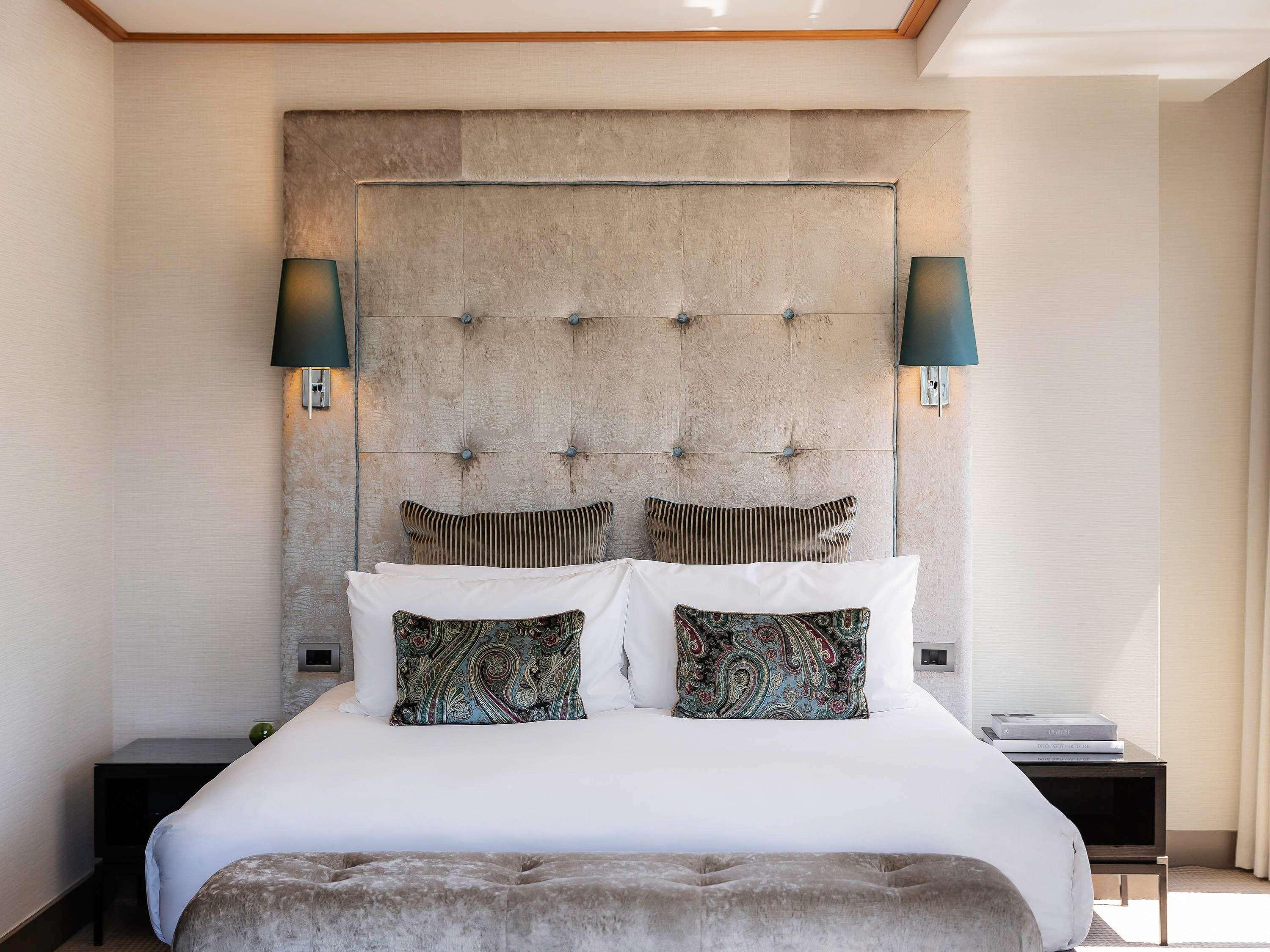 Junior Suite King Size Bed