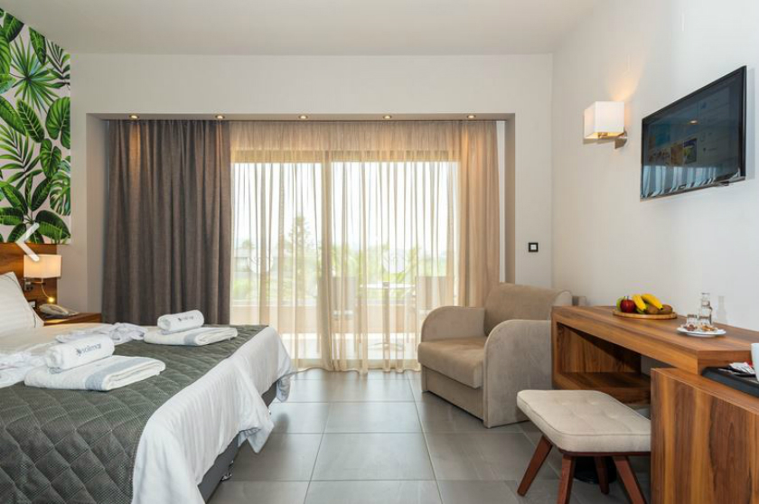 Double or Twin Superior