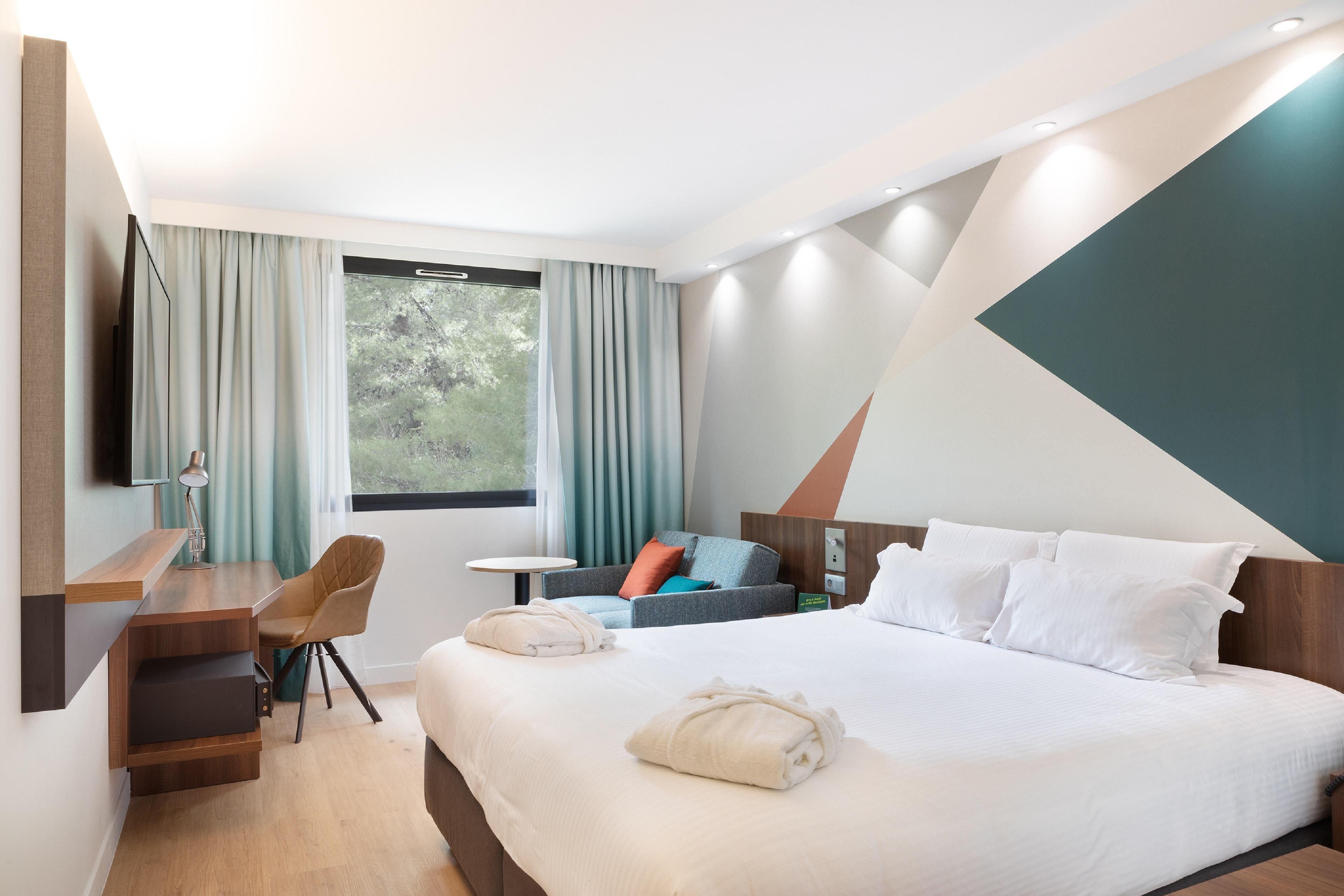 Double Premium King Bed