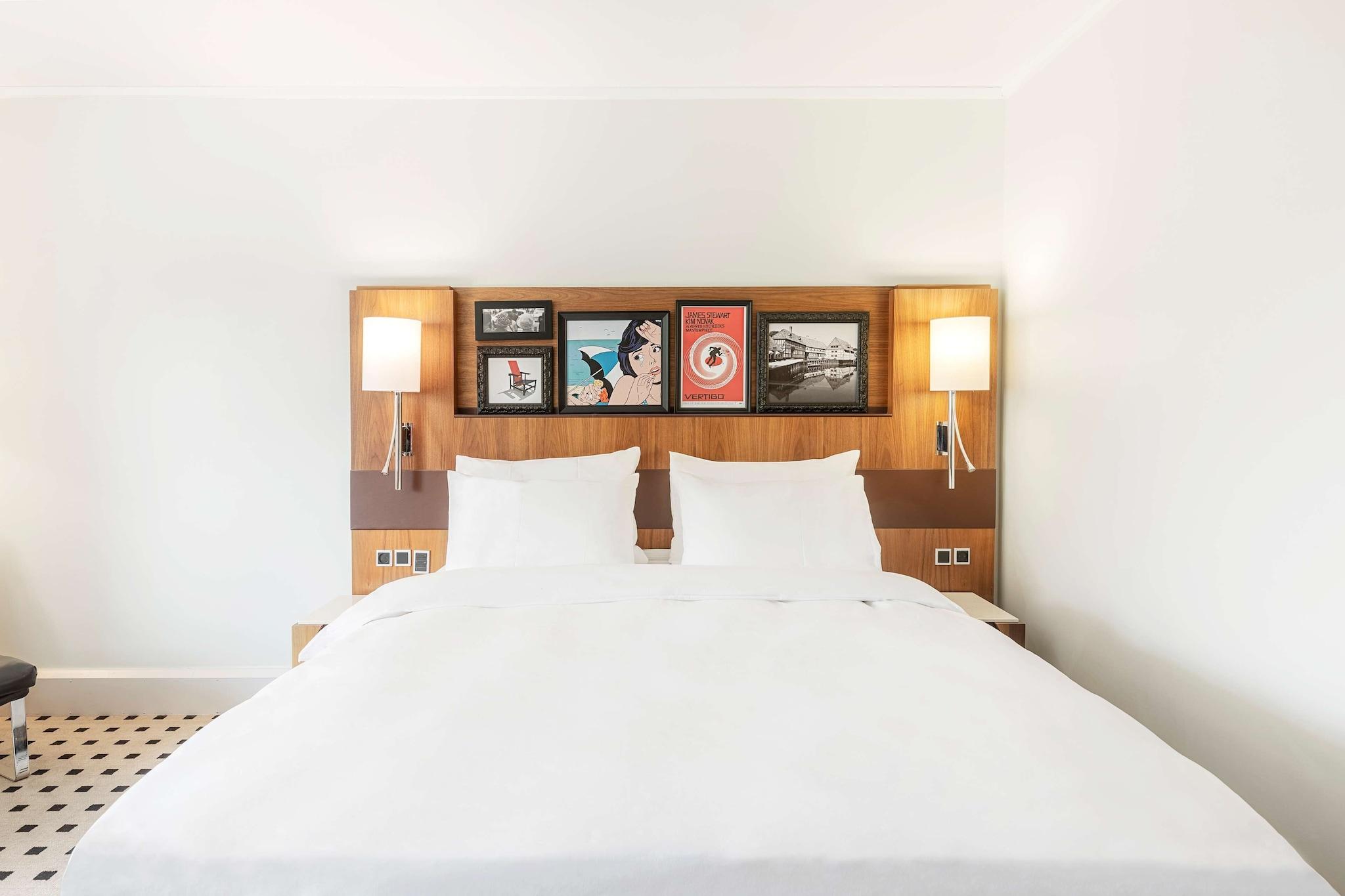 Double Queen Size Bed