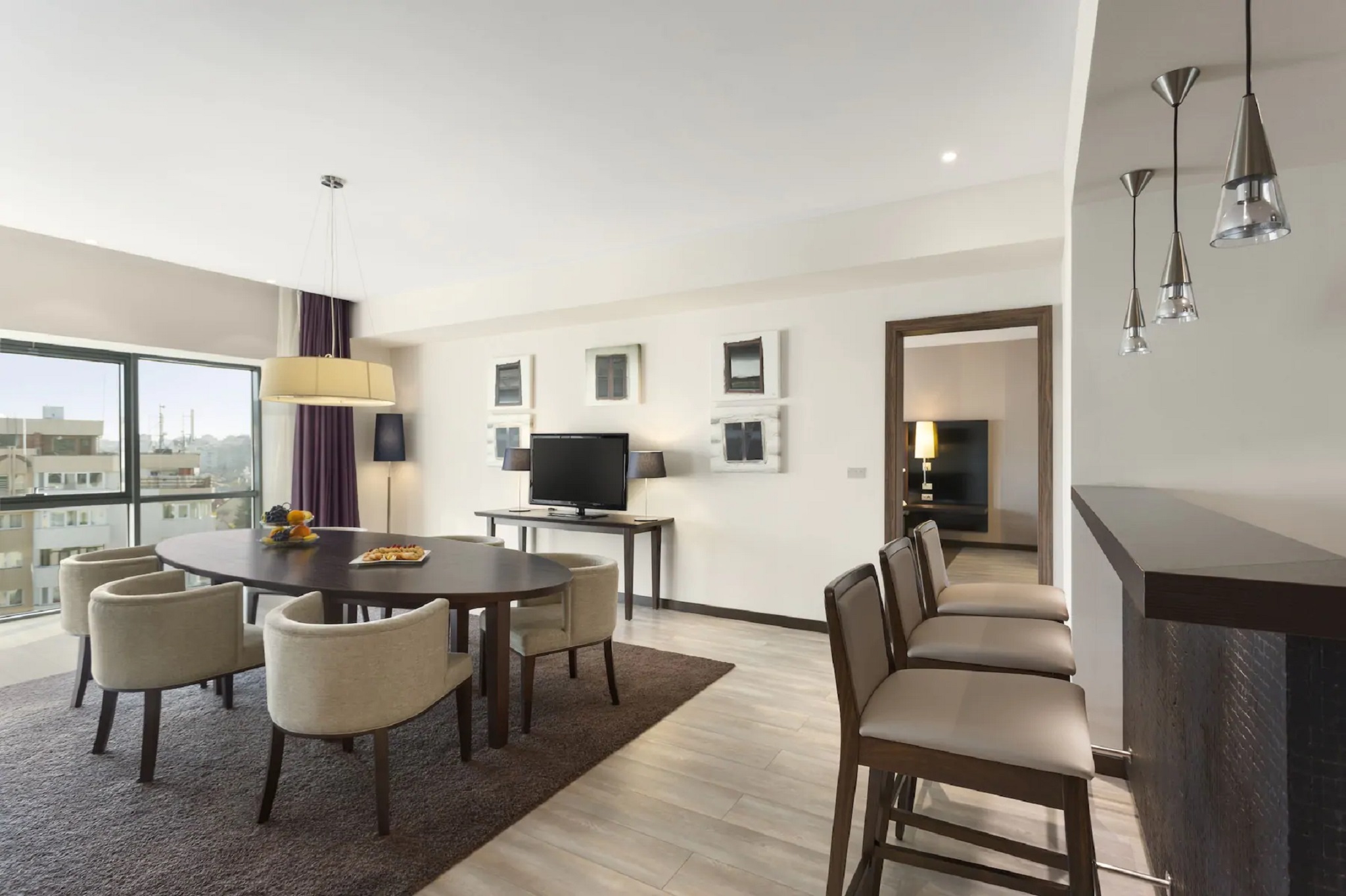 Junior Suite Executive King Bed