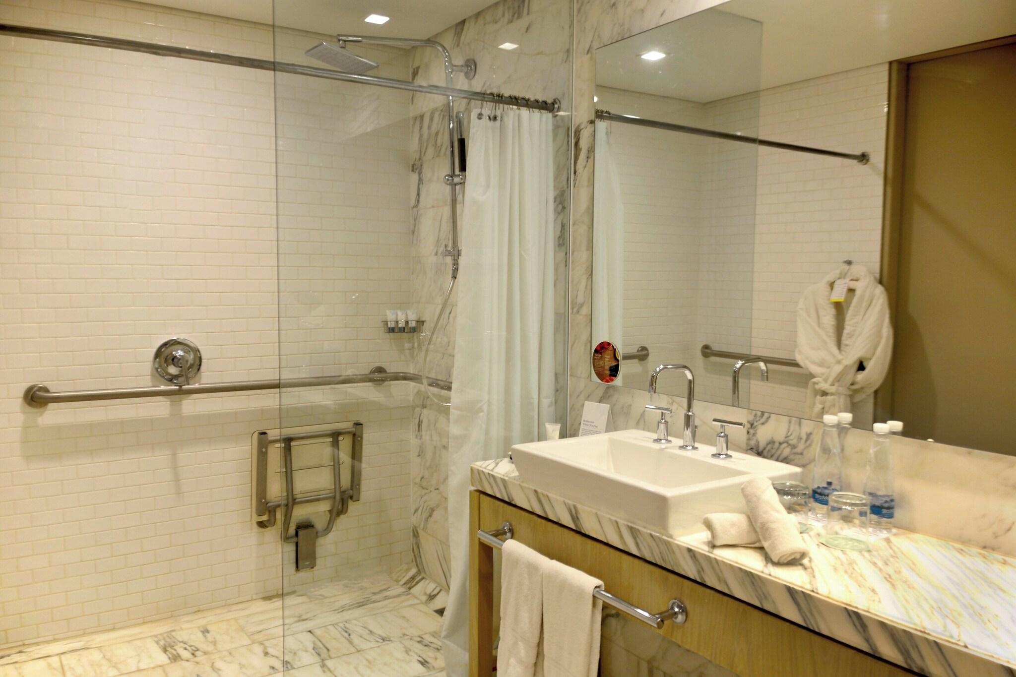 Suite Presidential with Views