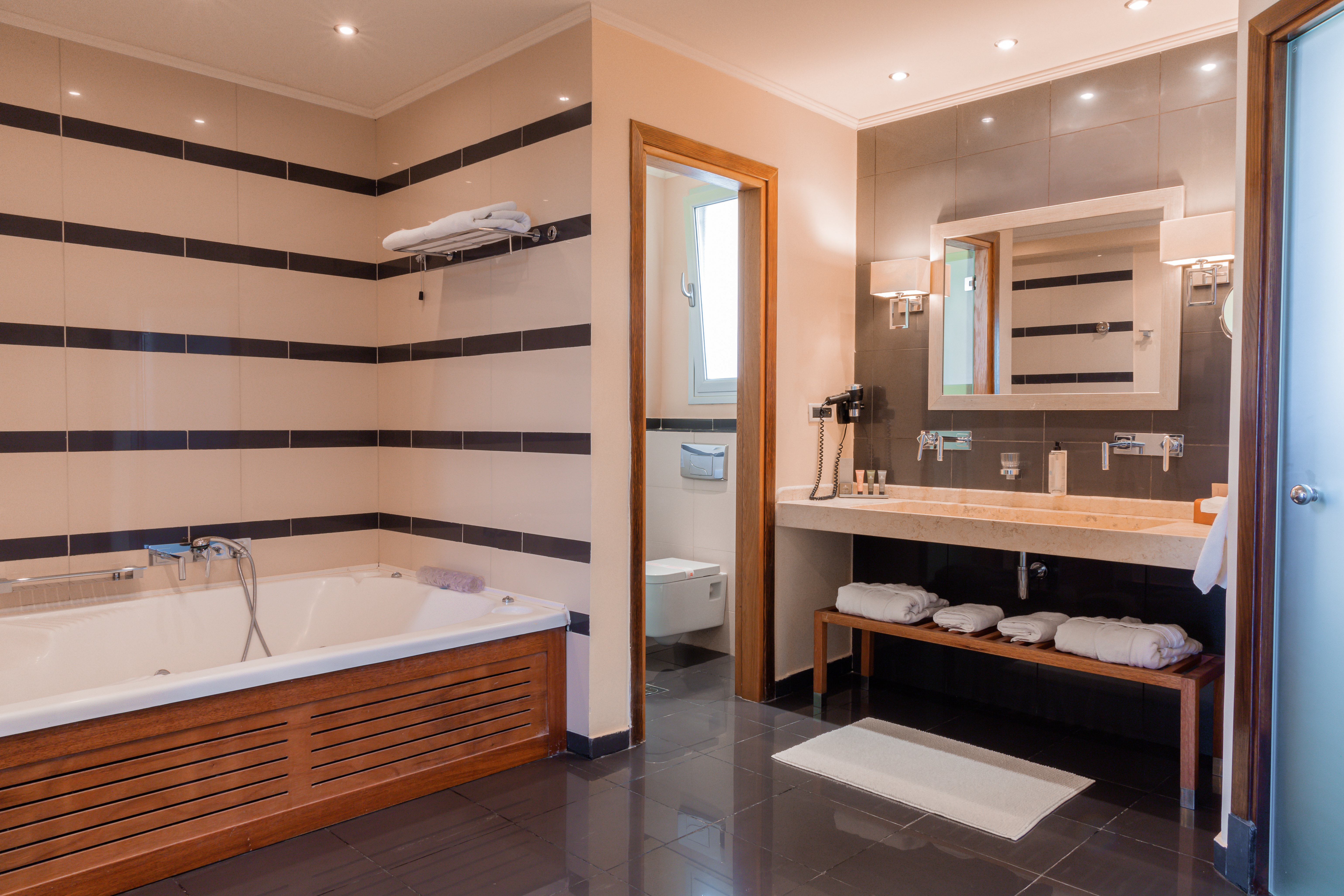 Junior Suite Garden View