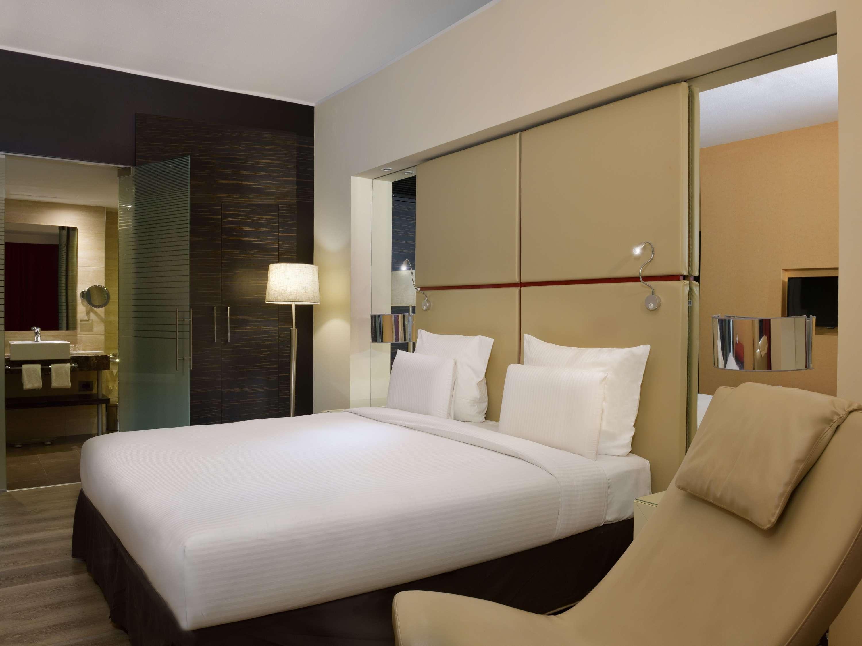 Suite Executive King Bed