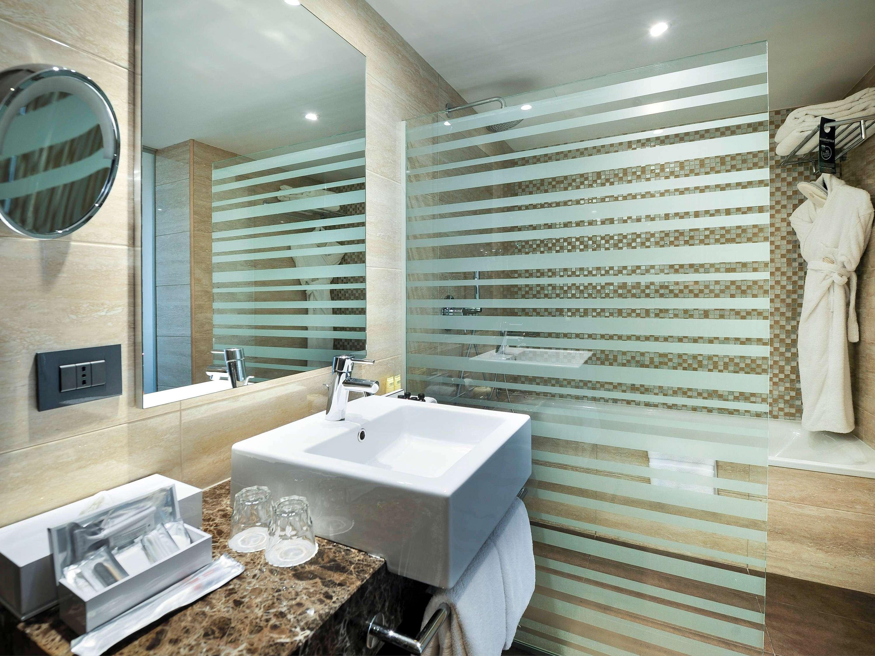 Suite Executive King Bed