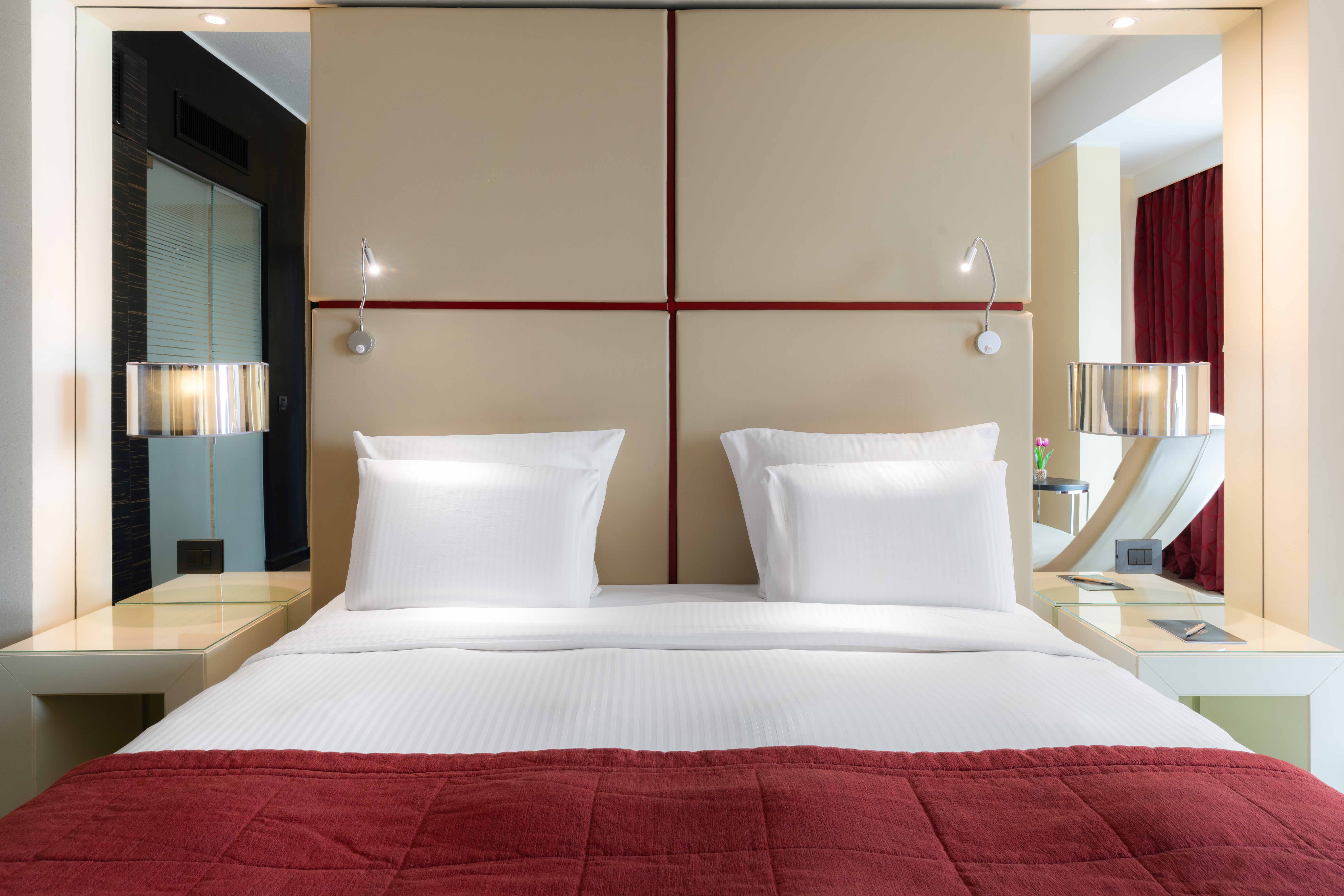 Double Superior King Bed