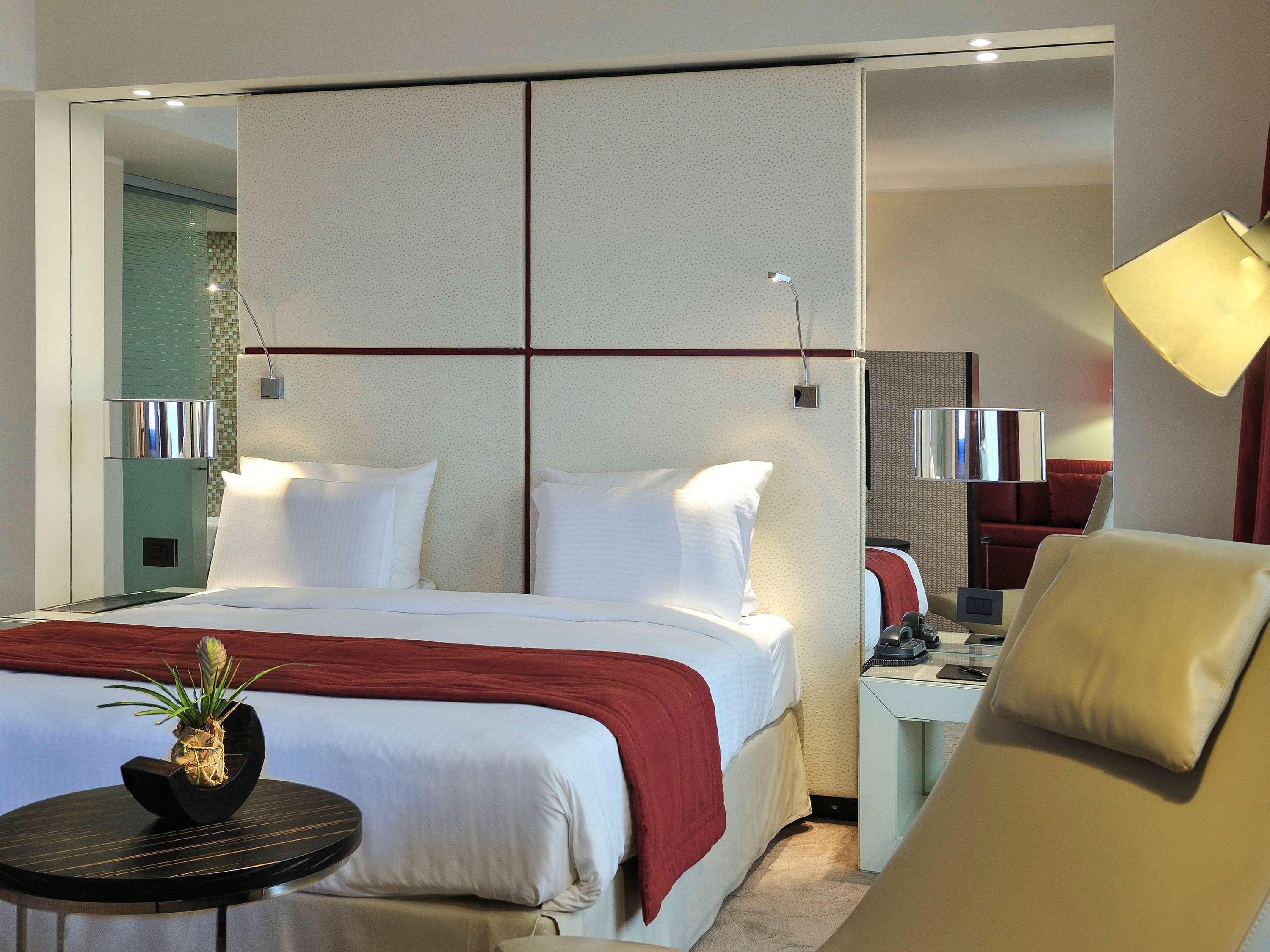 Junior Suite King Size Bed