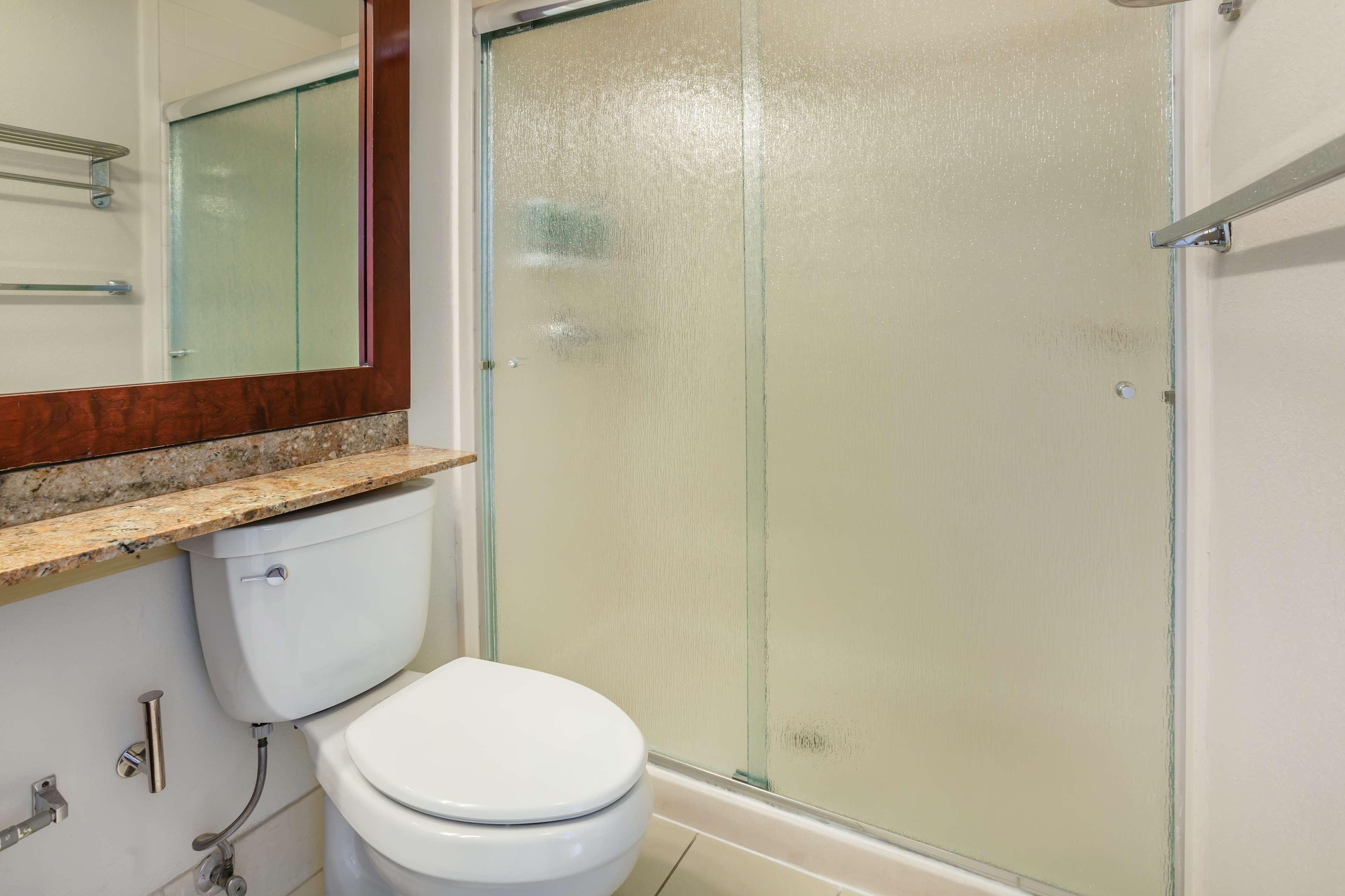 Room King Bed Non Smoking