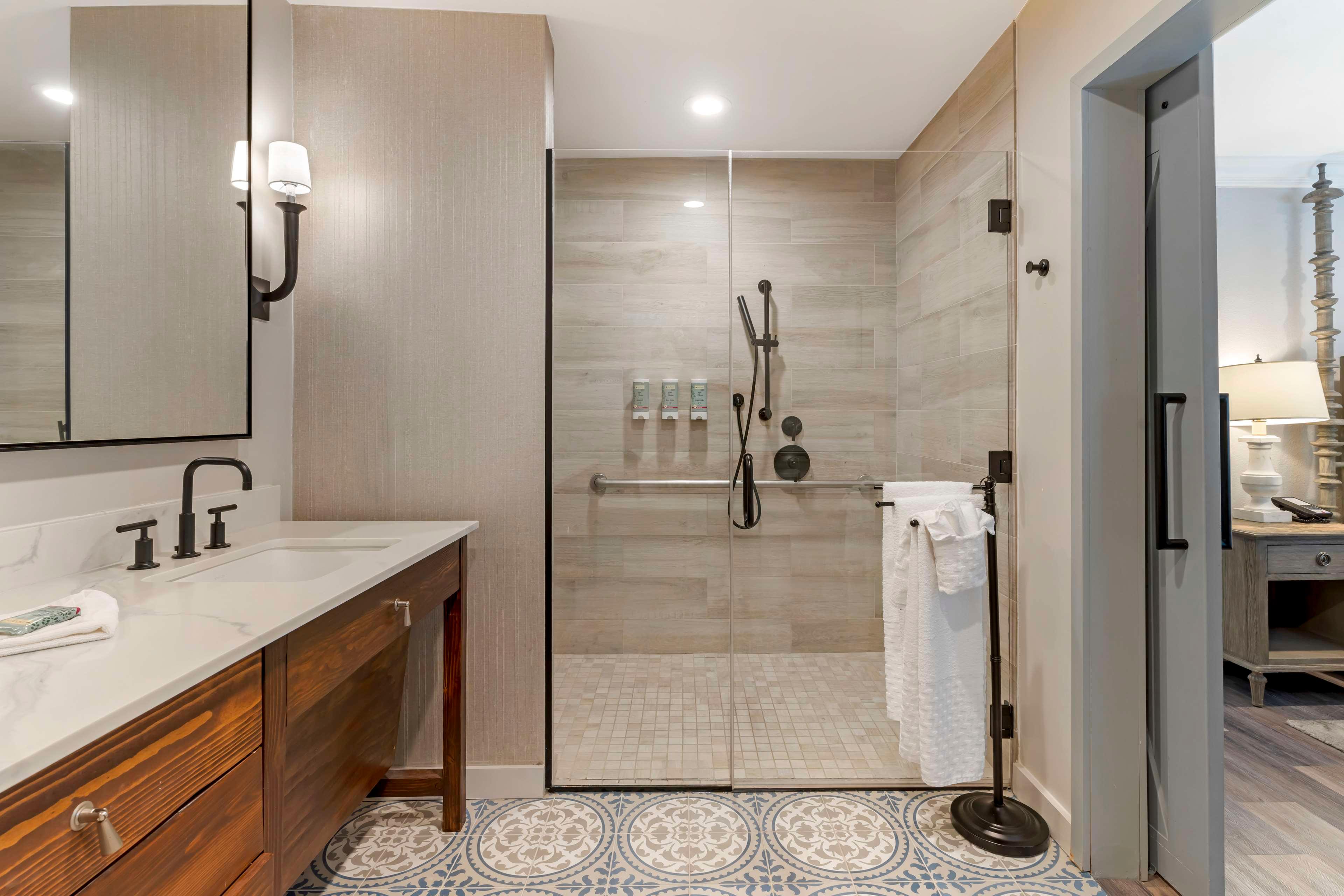 Suite King Bed Non Smoking