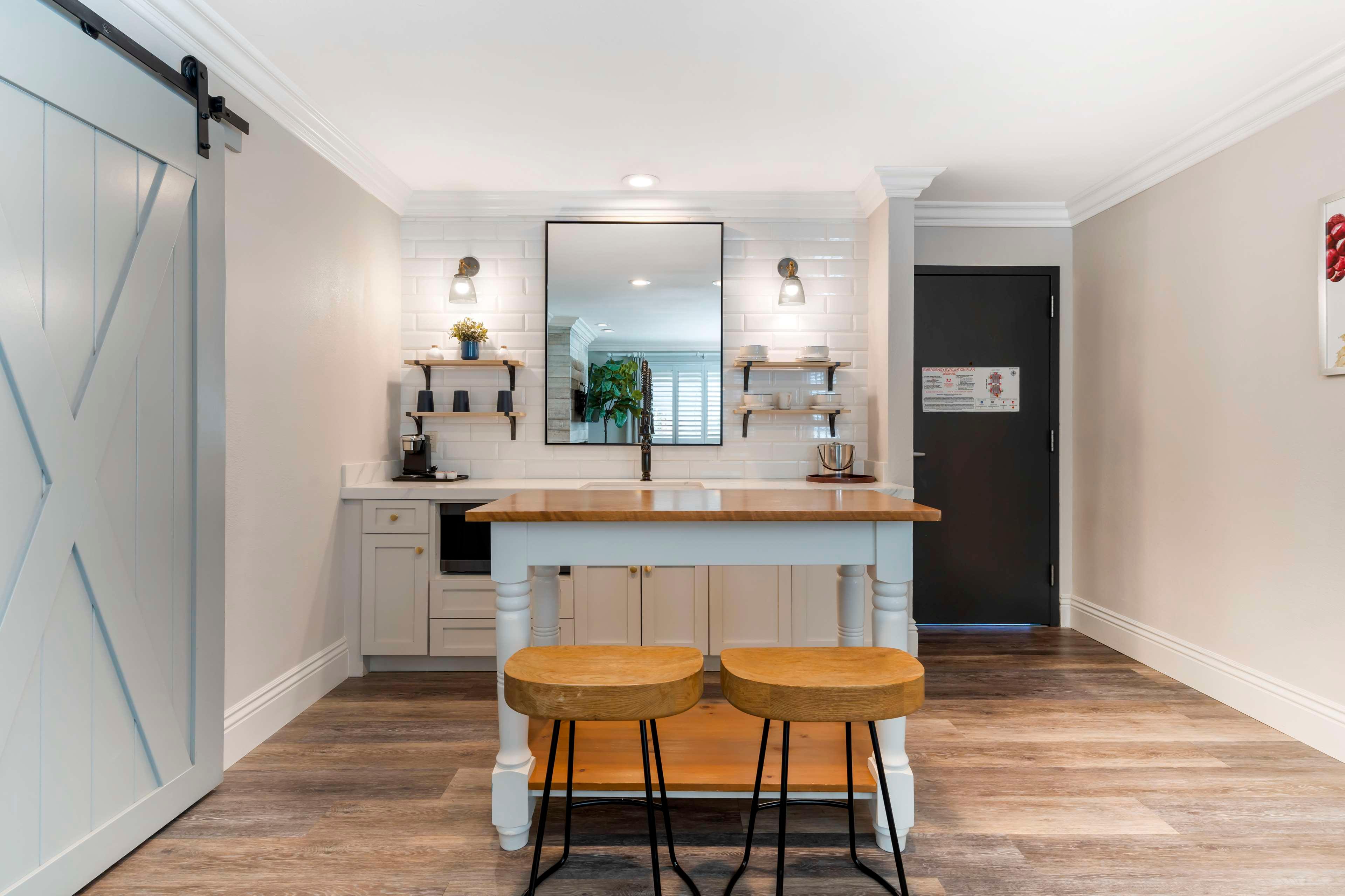 Suite King Bed Non Smoking