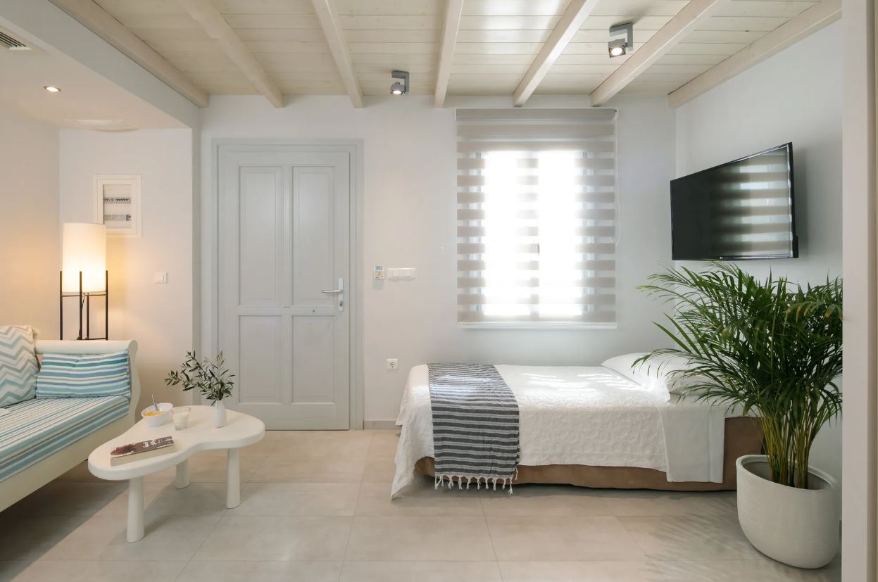 Family Room Standard