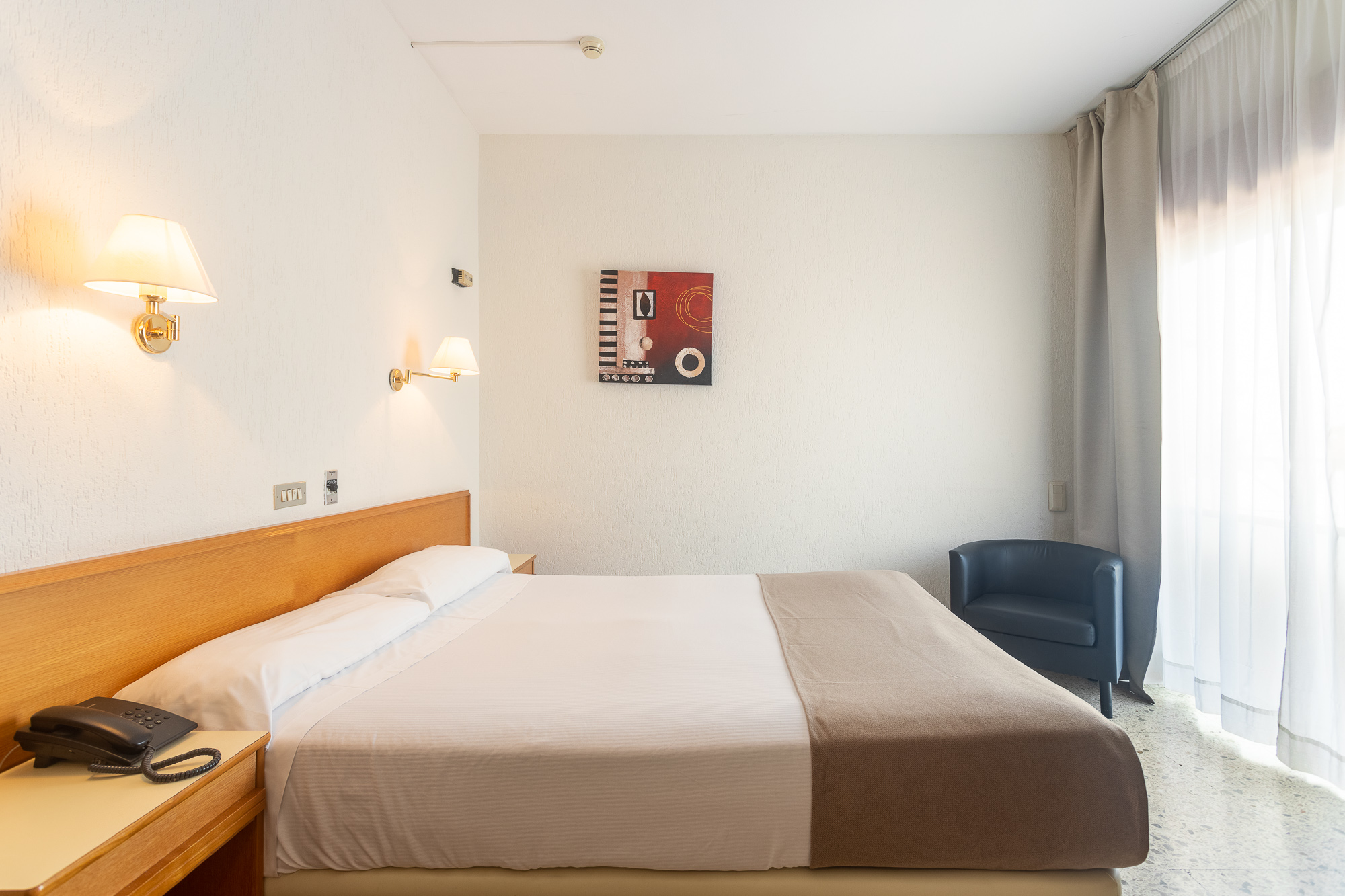 Double or Twin Standard