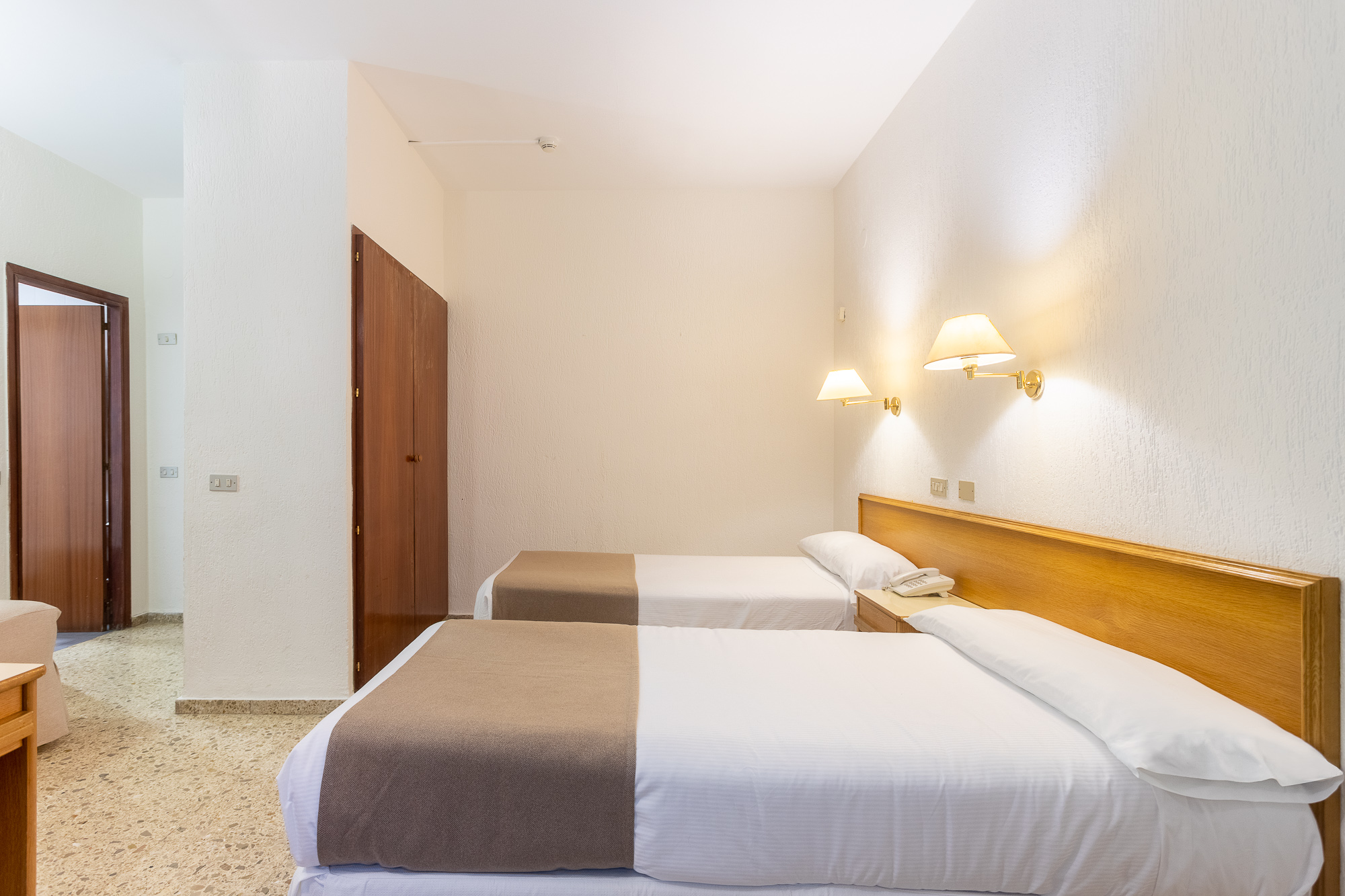 Double or Twin Capacity 3